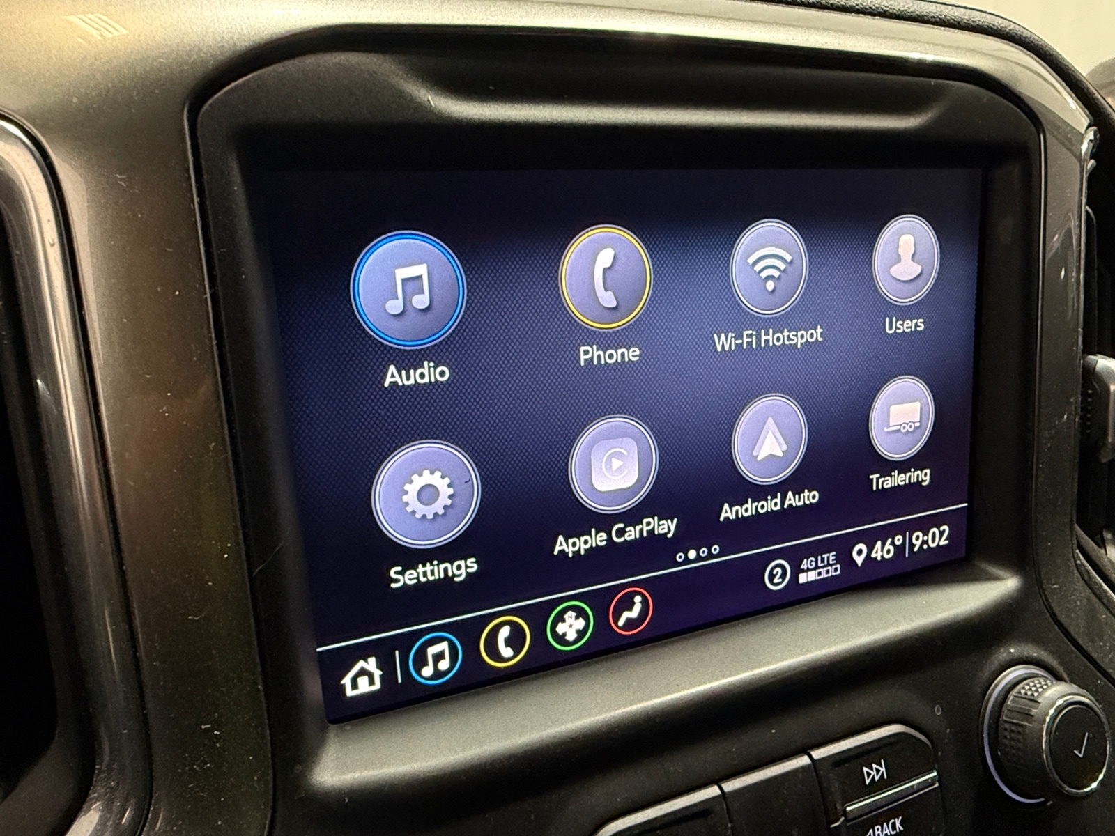 Thumbnail: 2020 Chevrolet Silverado 1500 - 4