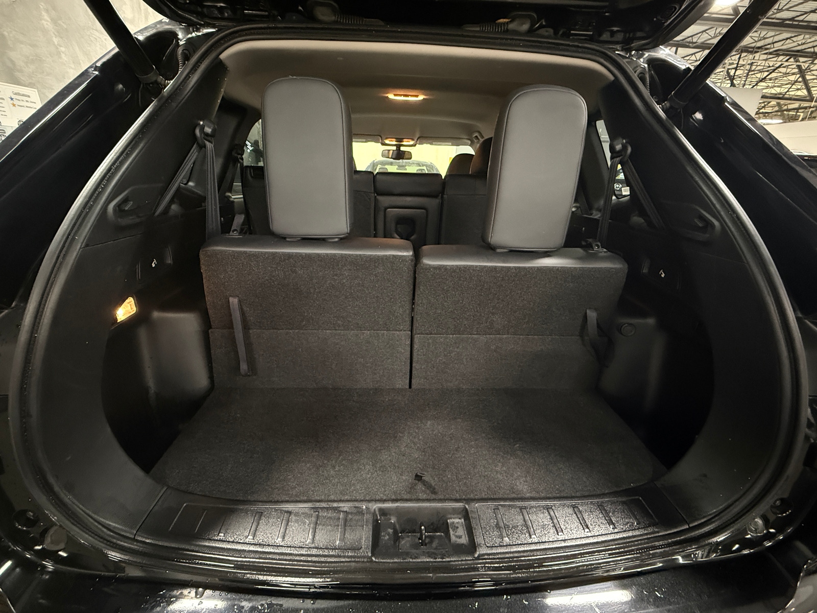 Thumbnail: 2024 Mitsubishi Outlander - 6