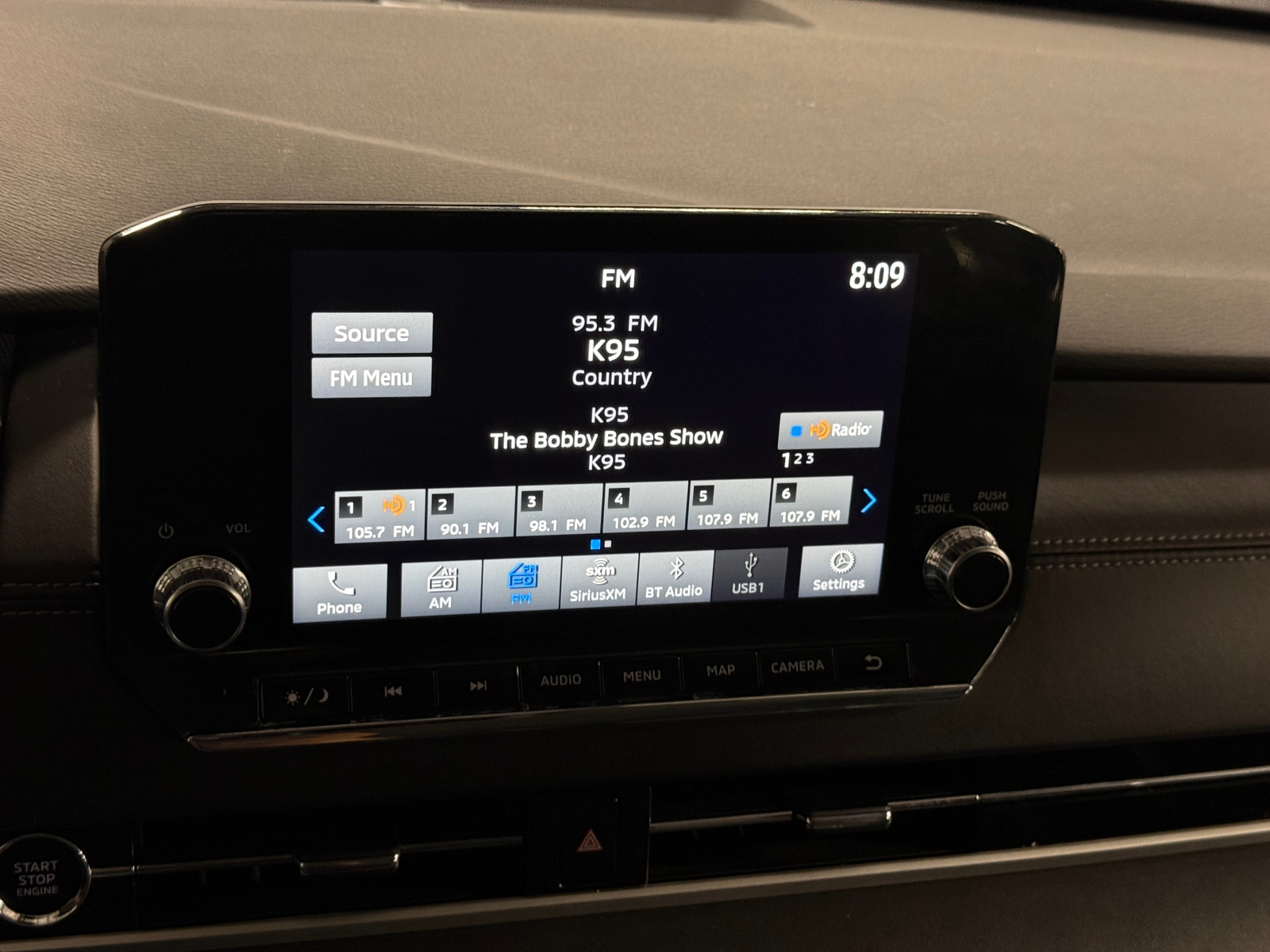 Thumbnail: 2024 Mitsubishi Outlander - 3