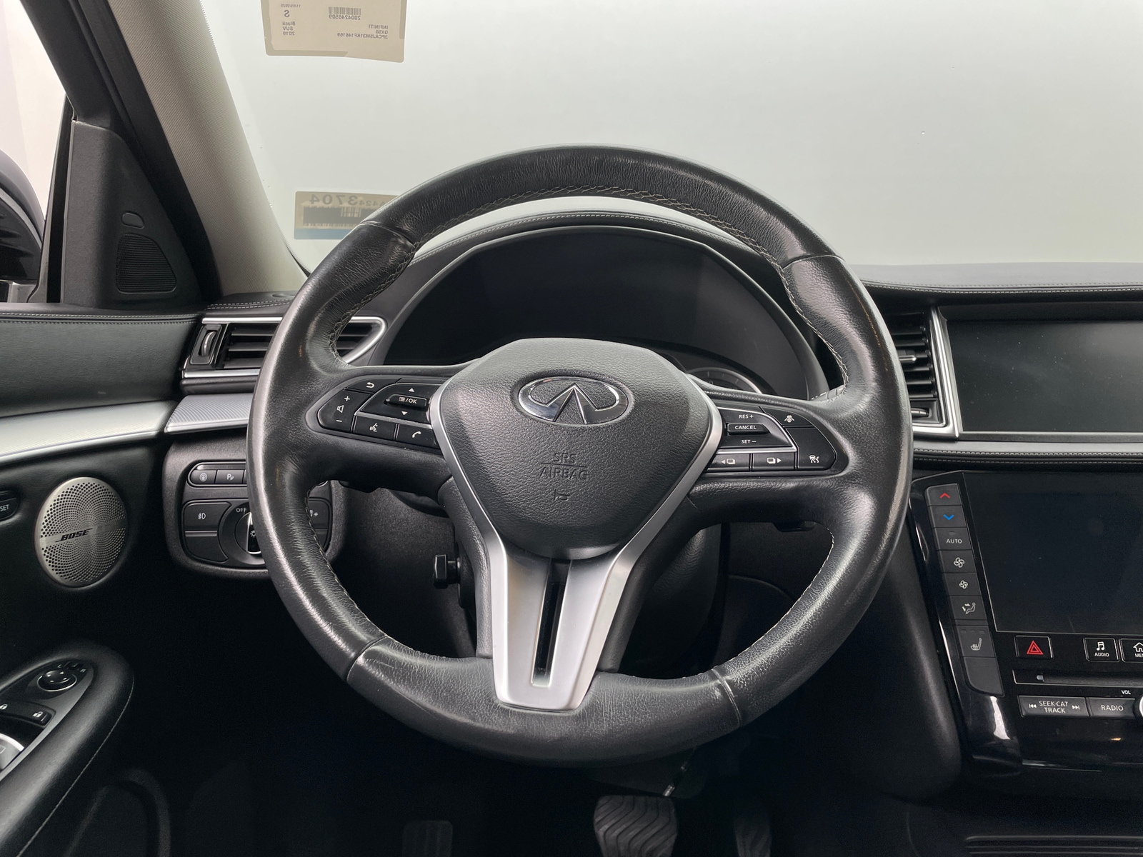 Thumbnail: 2019 INFINITI QX50 - 4