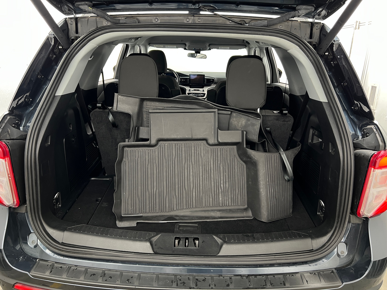 Thumbnail: 2024 Ford Explorer - 7