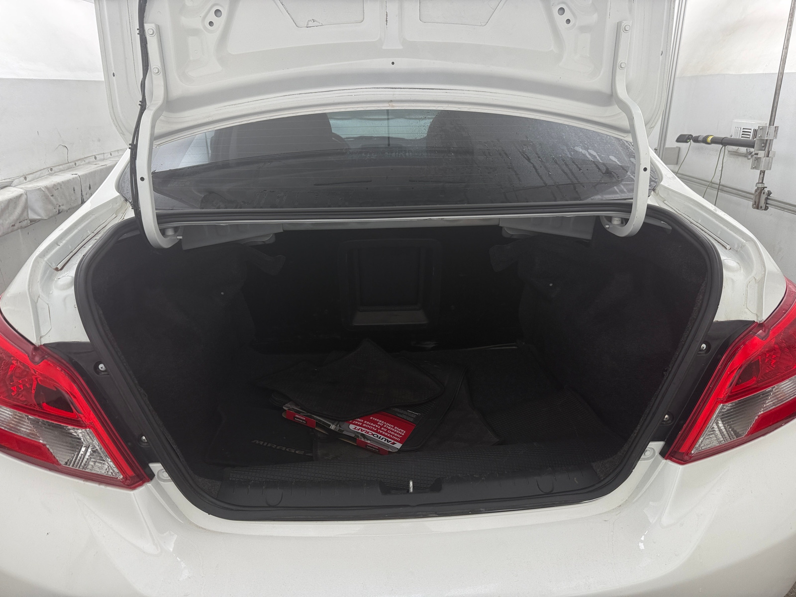 Thumbnail: 2020 Mitsubishi Mirage G4 - 7