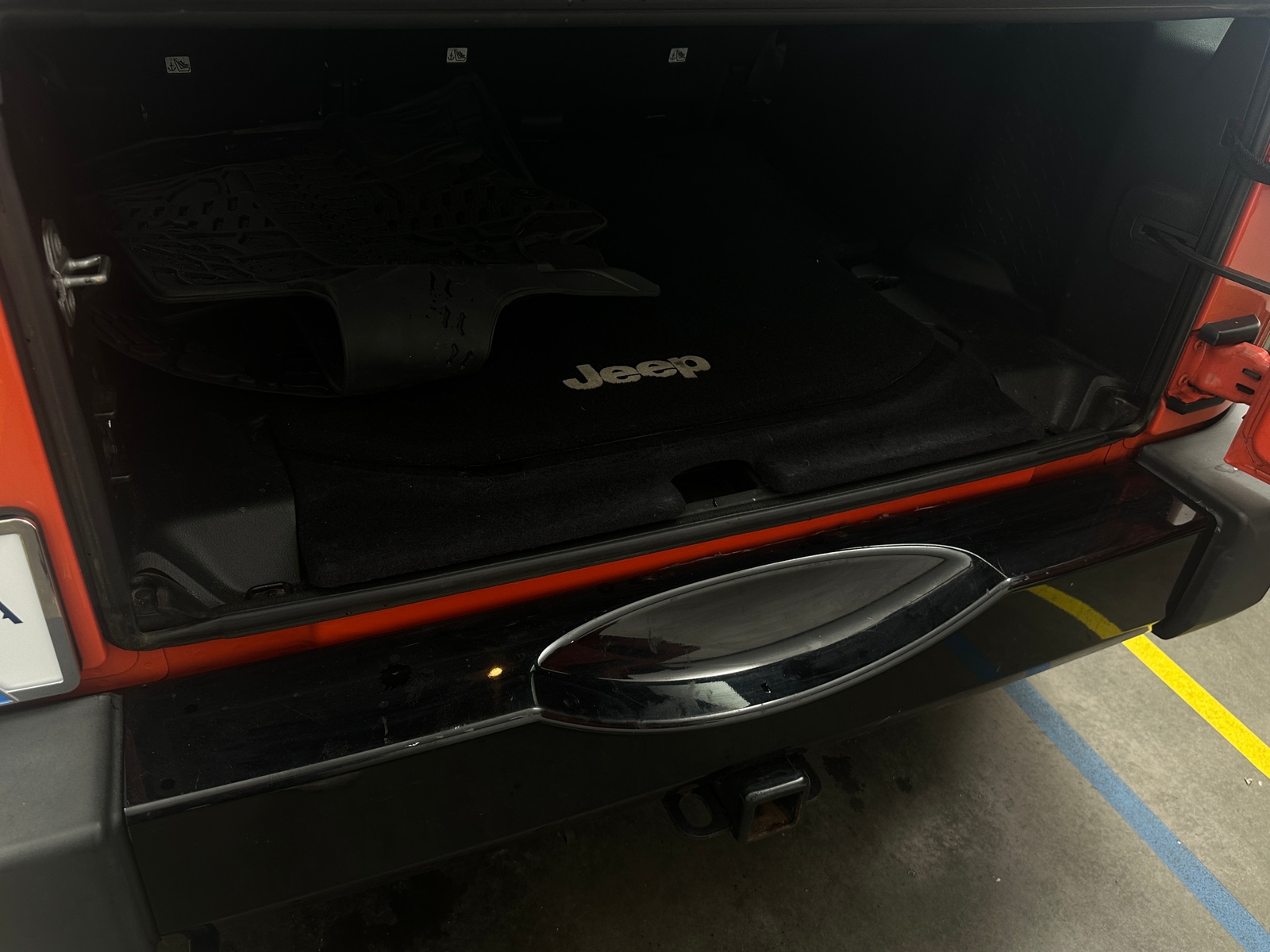 Thumbnail: 2015 Jeep Wrangler - 7