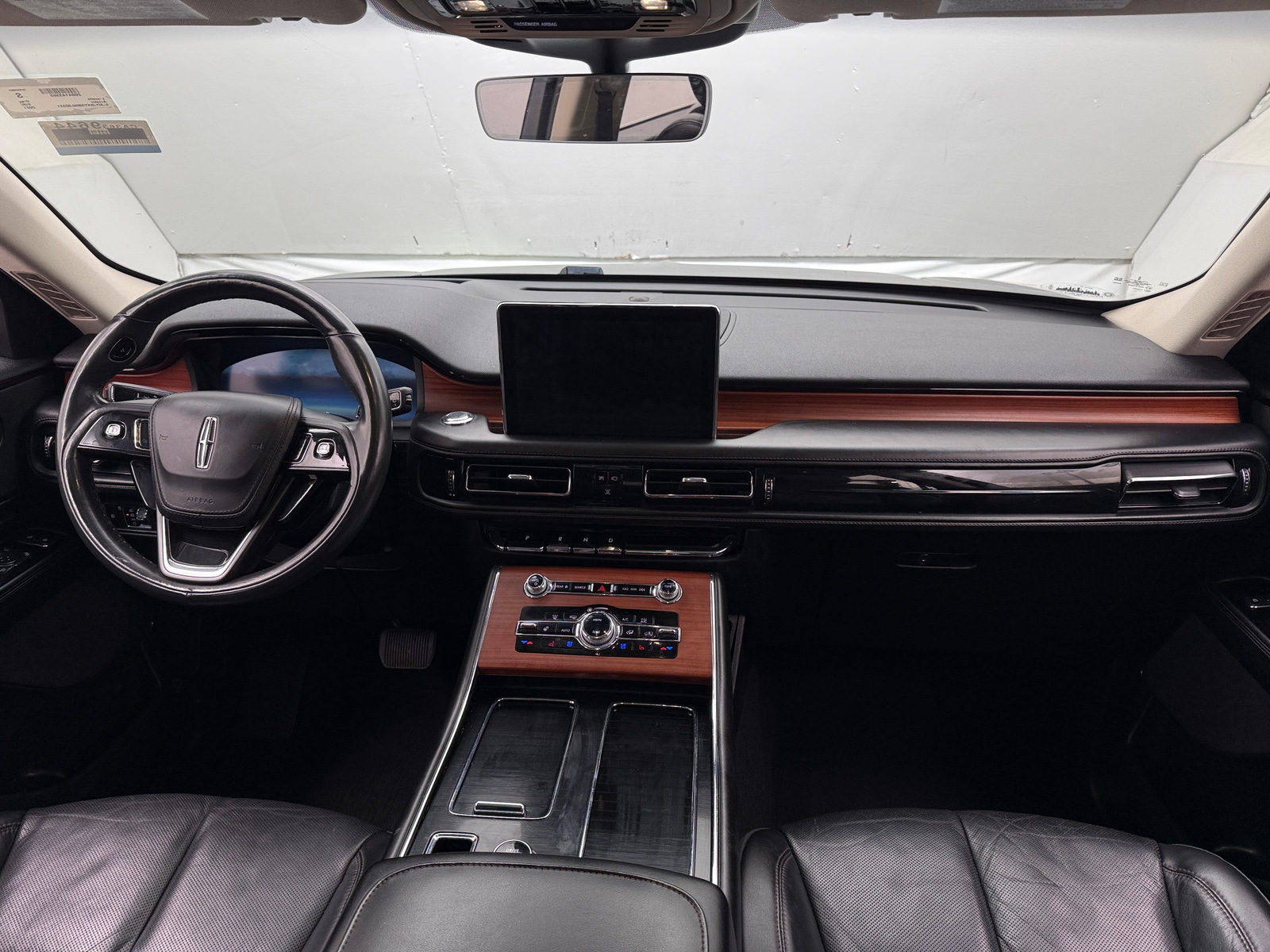 Thumbnail: 2021 Lincoln Aviator - 2