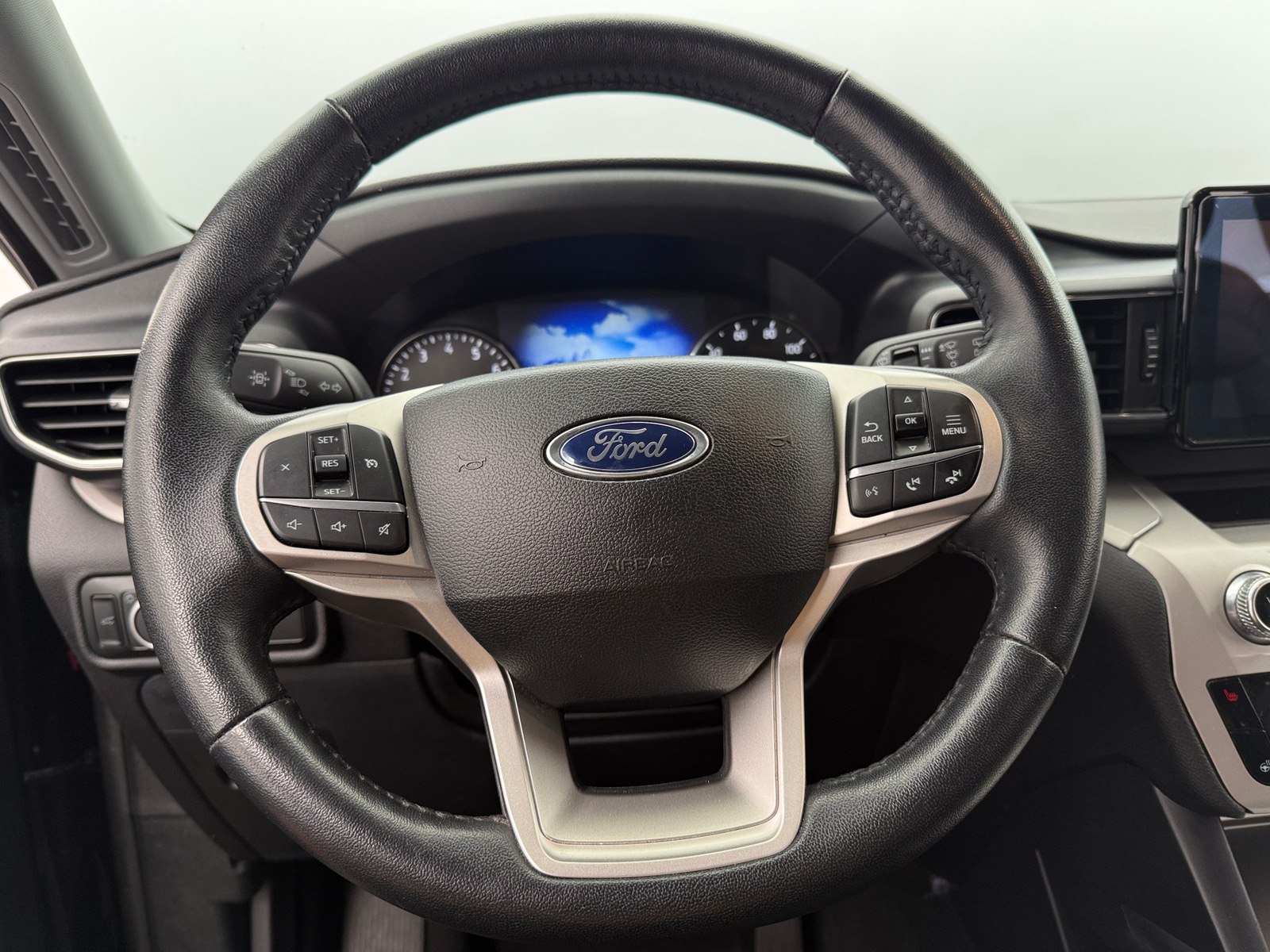 Thumbnail: 2024 Ford Explorer - 5