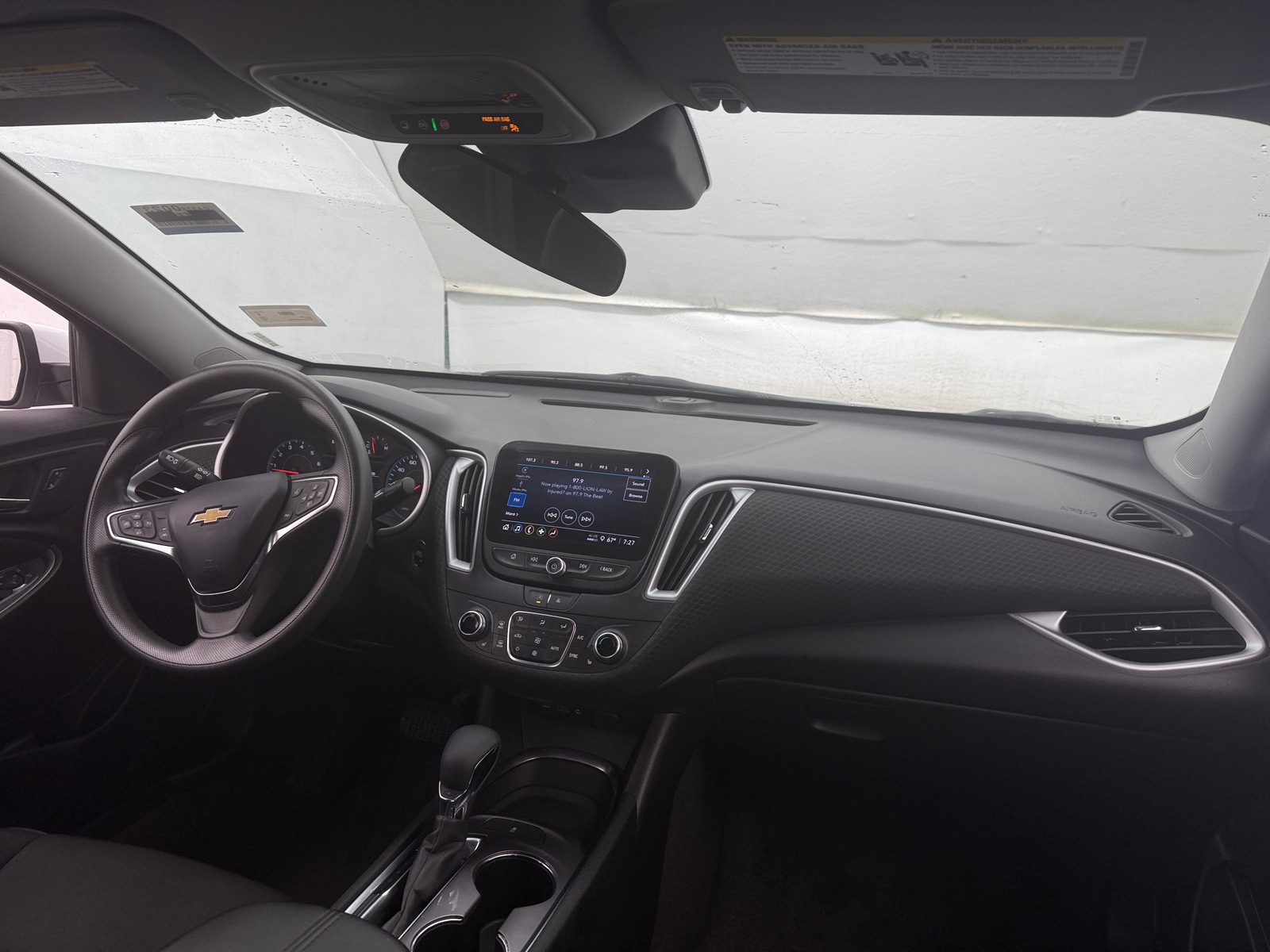 Thumbnail: 2023 Chevrolet Malibu - 3