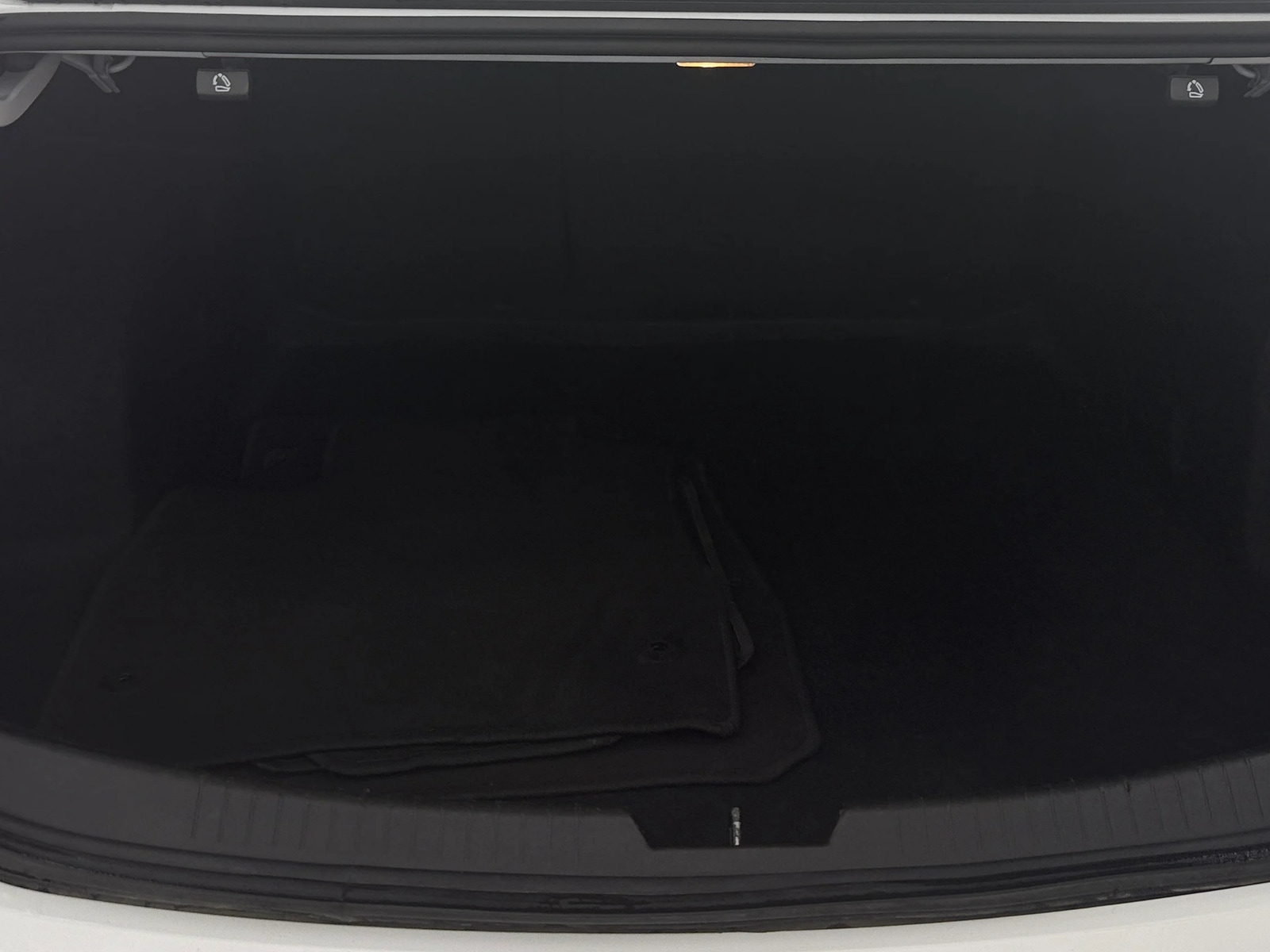 Thumbnail: 2023 Chevrolet Malibu - 7