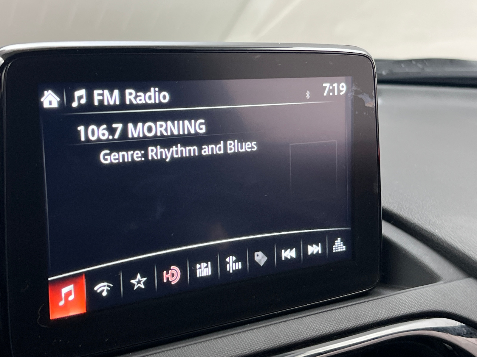 Thumbnail: 2023 Mazda MX-5 Miata - 4