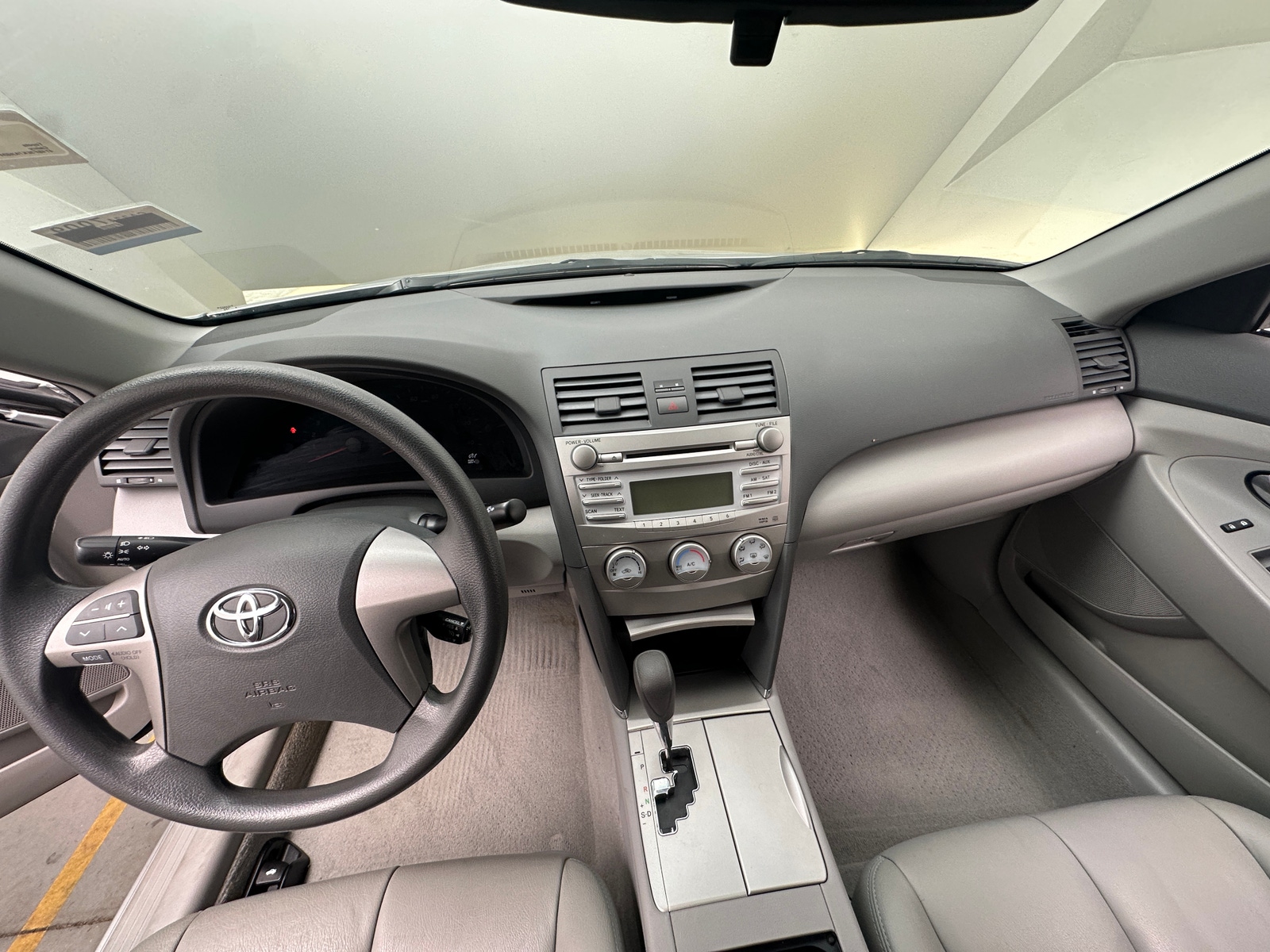 Thumbnail: 2010 Toyota Camry - 3