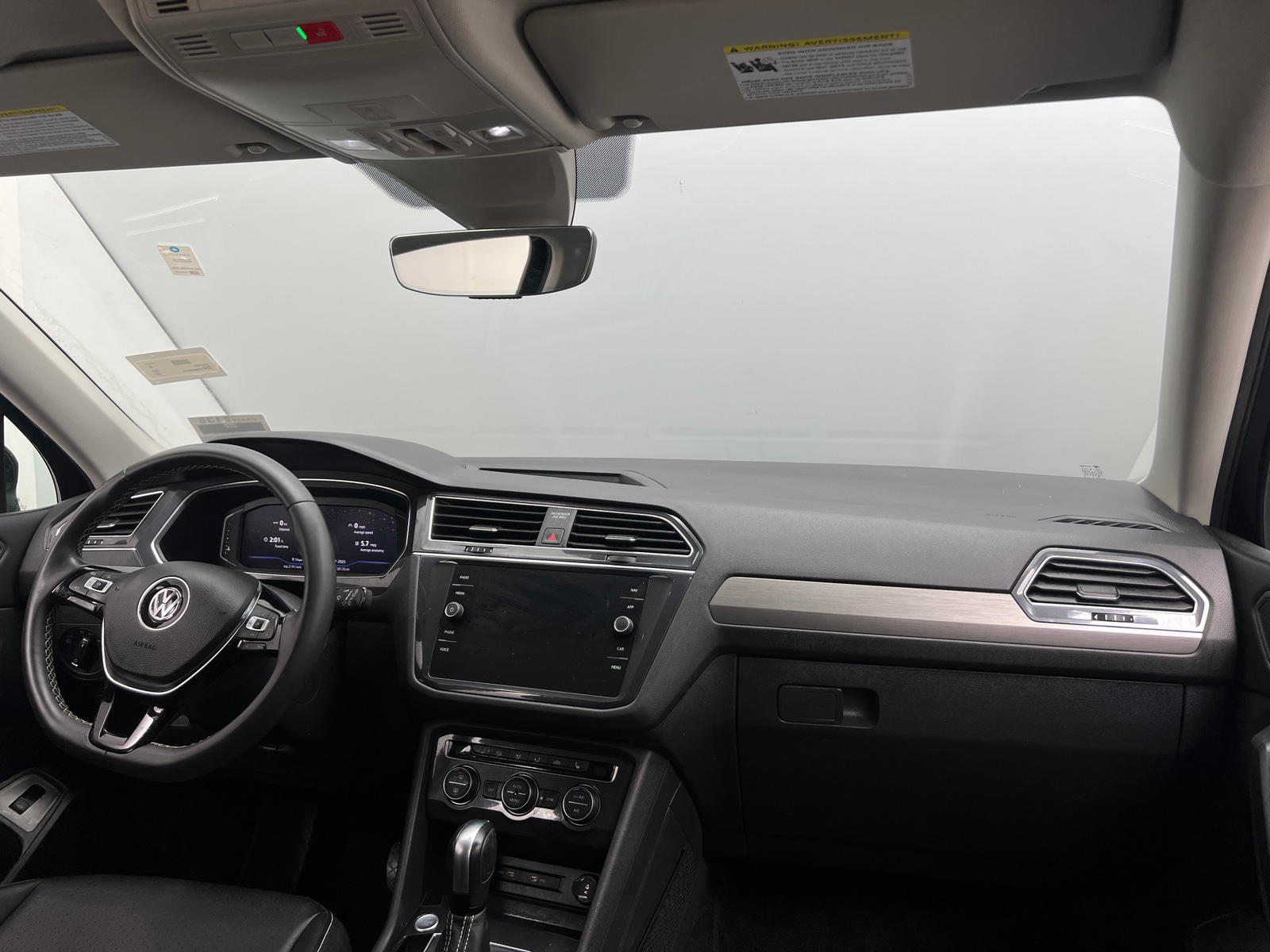 Thumbnail: 2021 Volkswagen Tiguan - 2