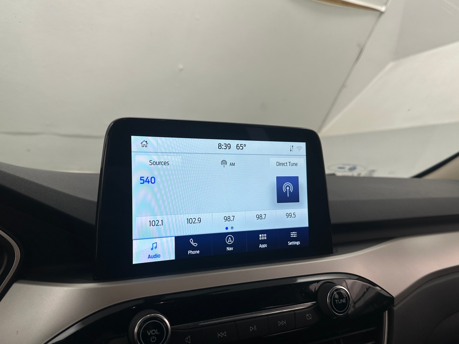 Thumbnail: 2020 Ford Escape - 4