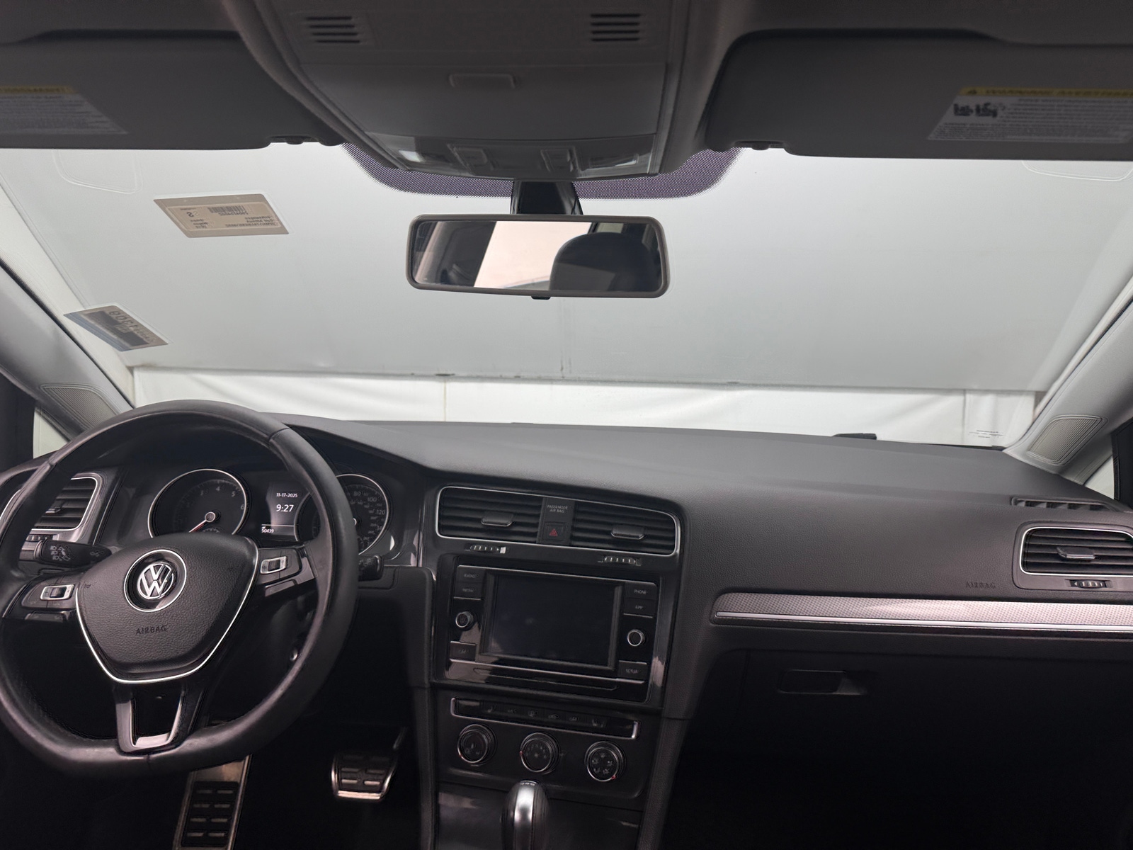 Thumbnail: 2019 Volkswagen Golf - 2