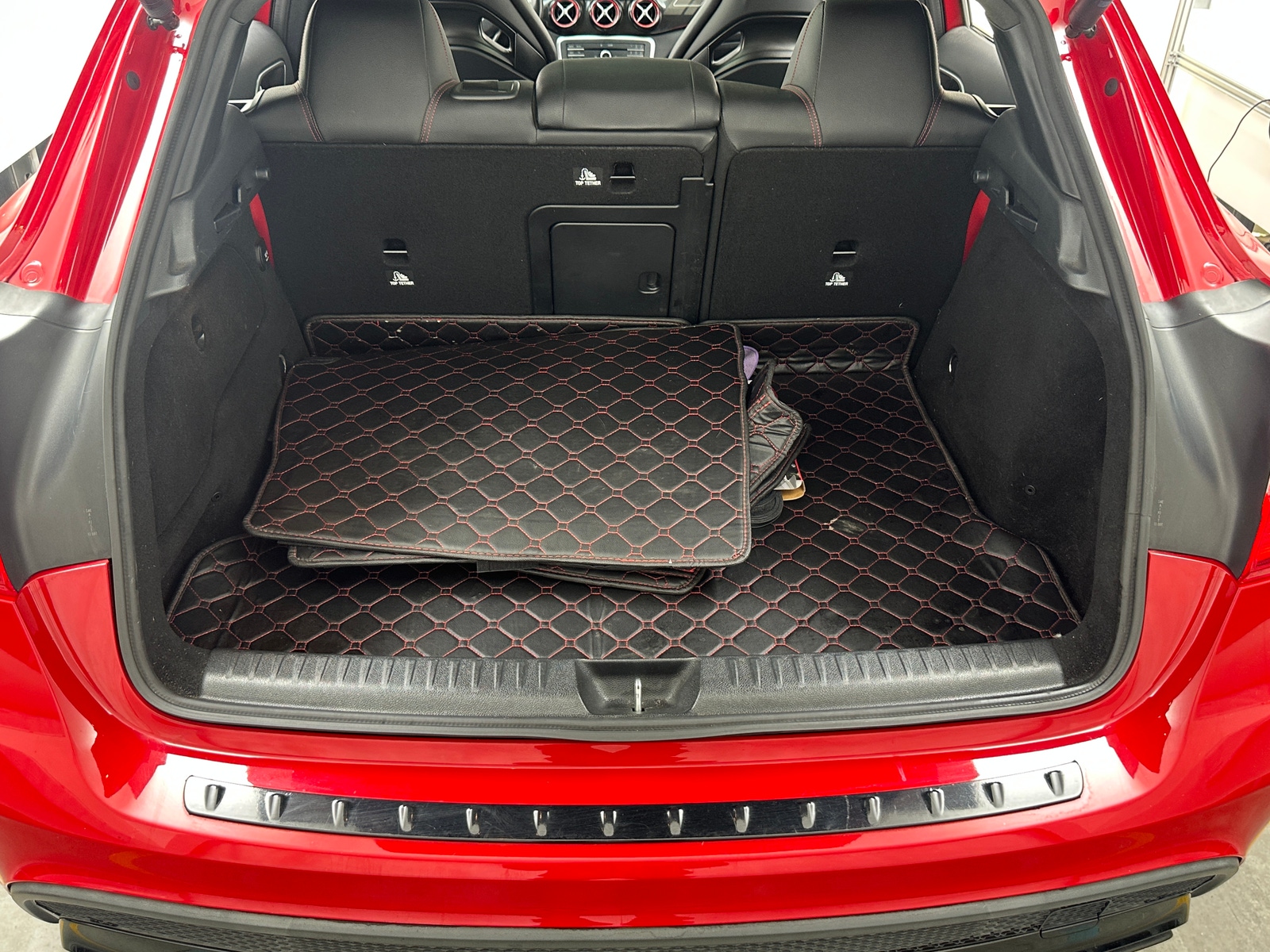 Thumbnail: 2016 Mercedes-Benz GLA - 6