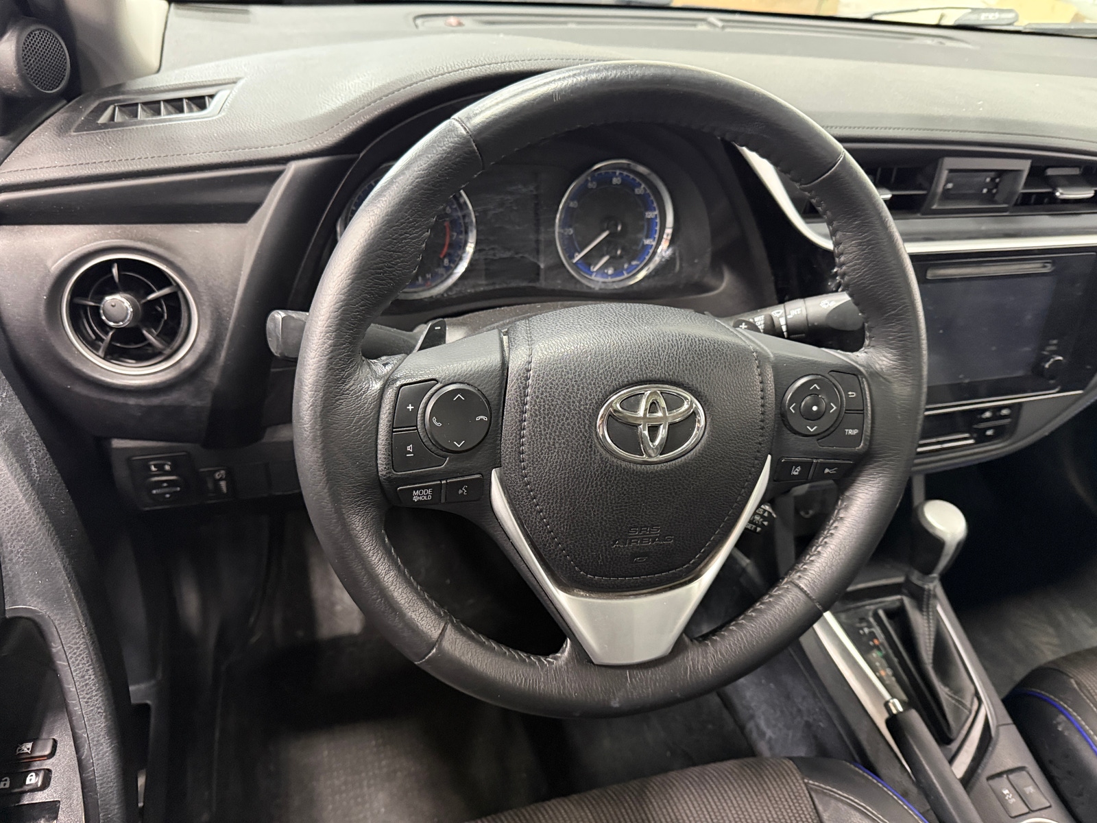 Thumbnail: 2017 Toyota Corolla - 5