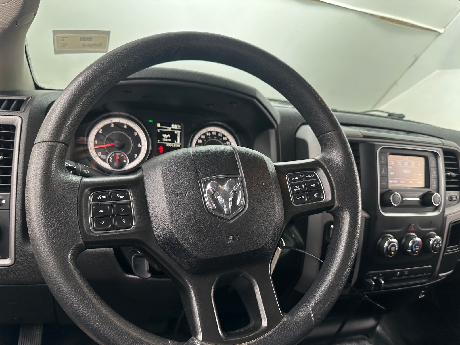 Thumbnail: 2021 RAM 1500 Classic - 4