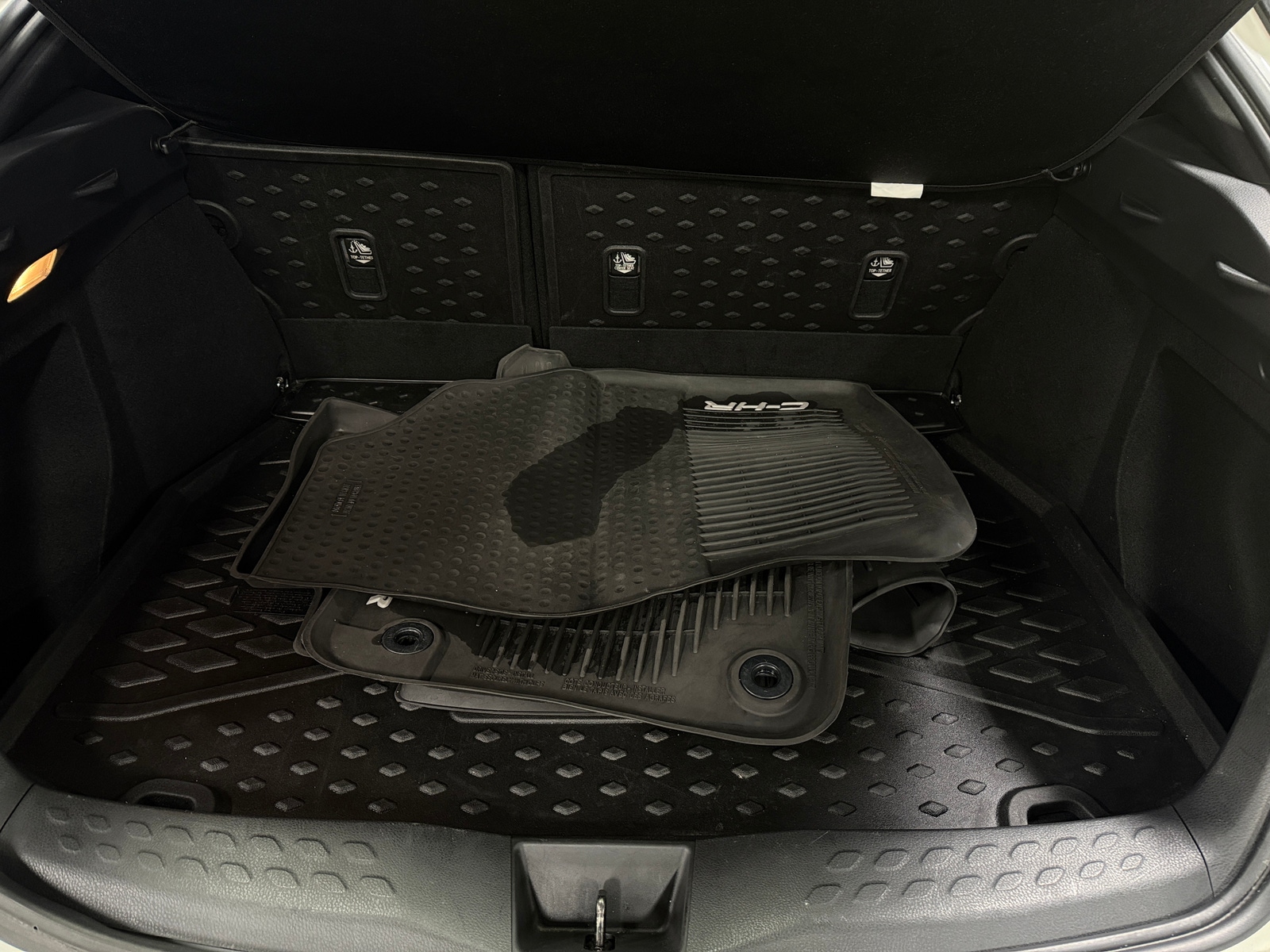 Thumbnail: 2020 Toyota C-HR - 7