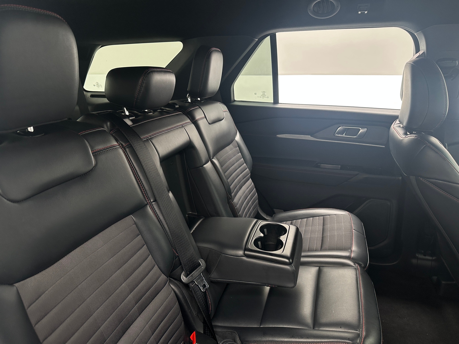 Thumbnail: 2025 Ford Explorer - 5