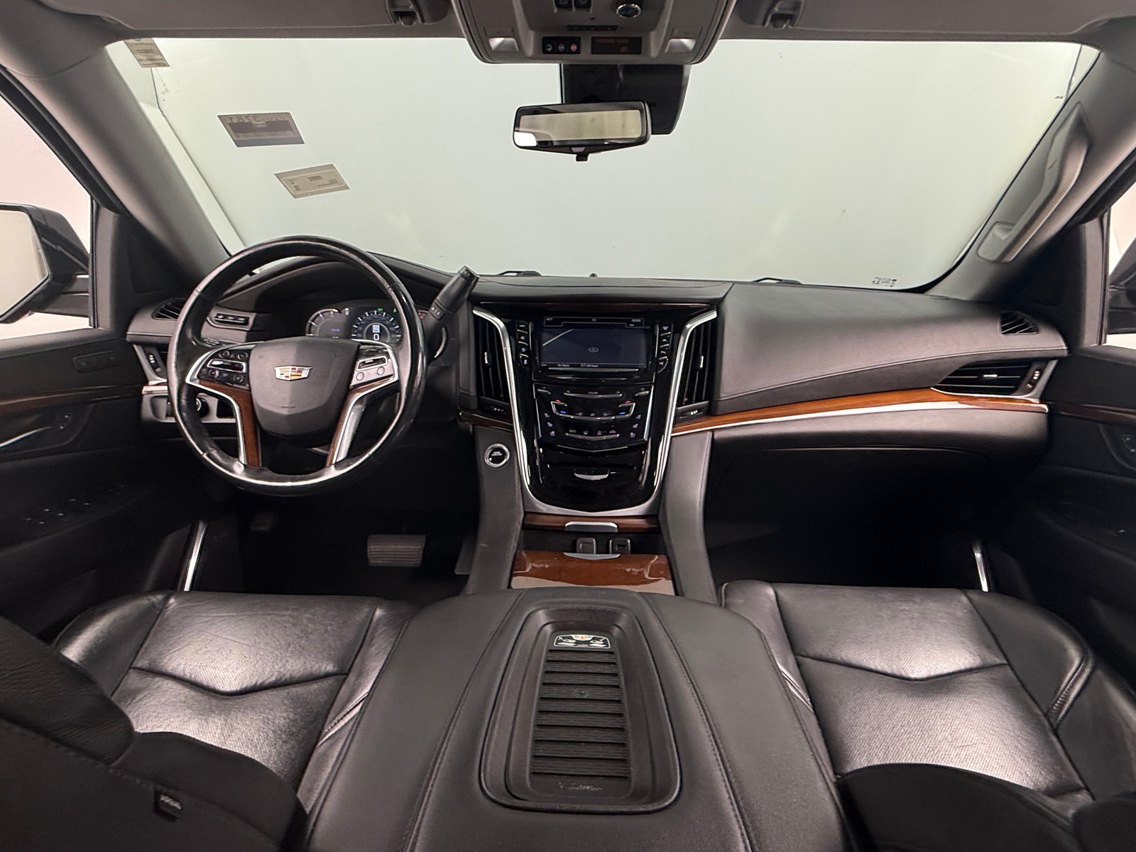 Thumbnail: 2020 Cadillac Escalade - 2