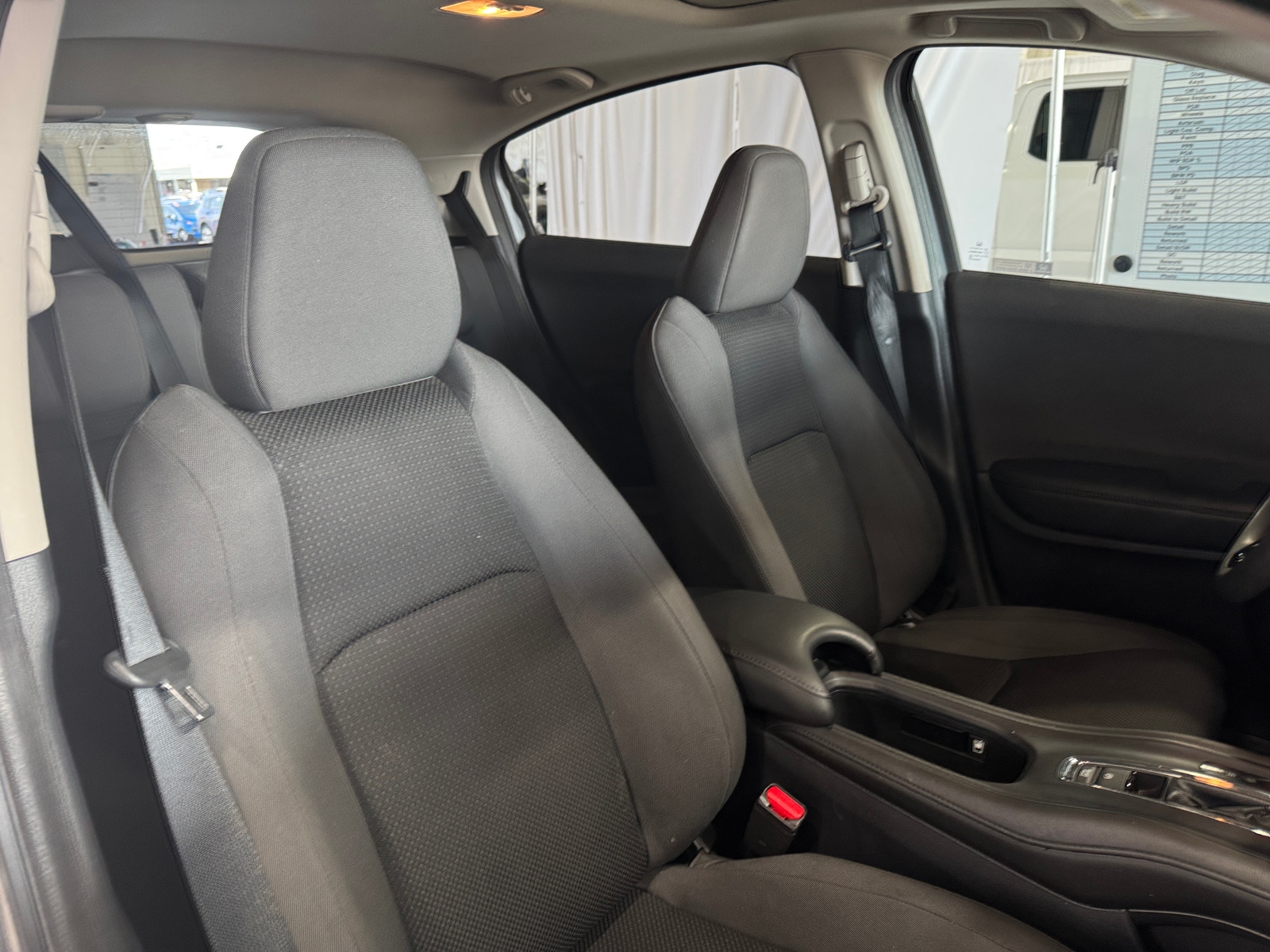 Thumbnail: 2020 Honda HR-V - 2