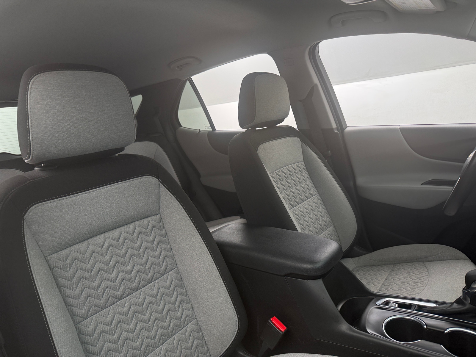 Thumbnail: 2022 Chevrolet Equinox - 2