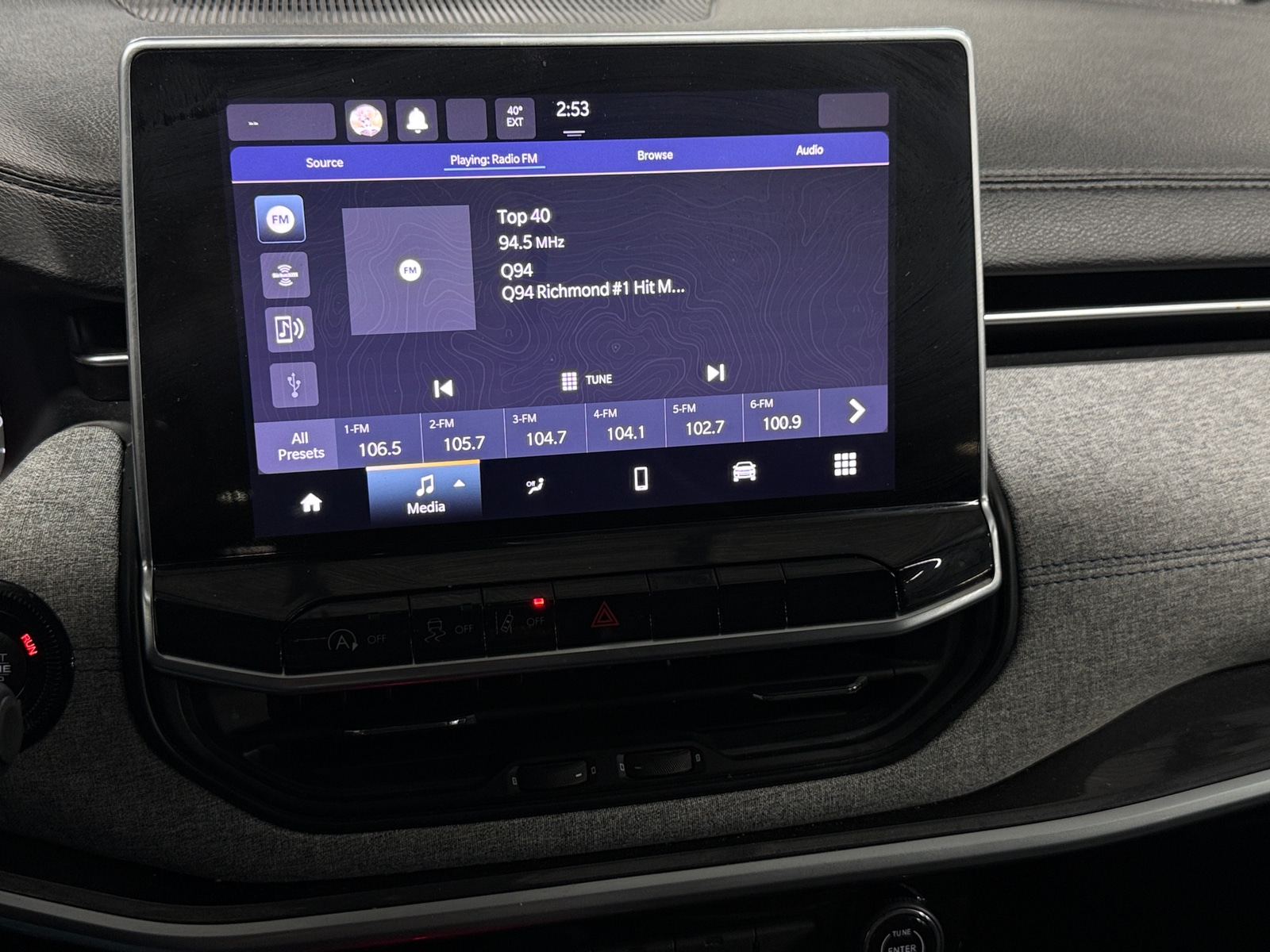 Thumbnail: 2023 Jeep Compass - 4