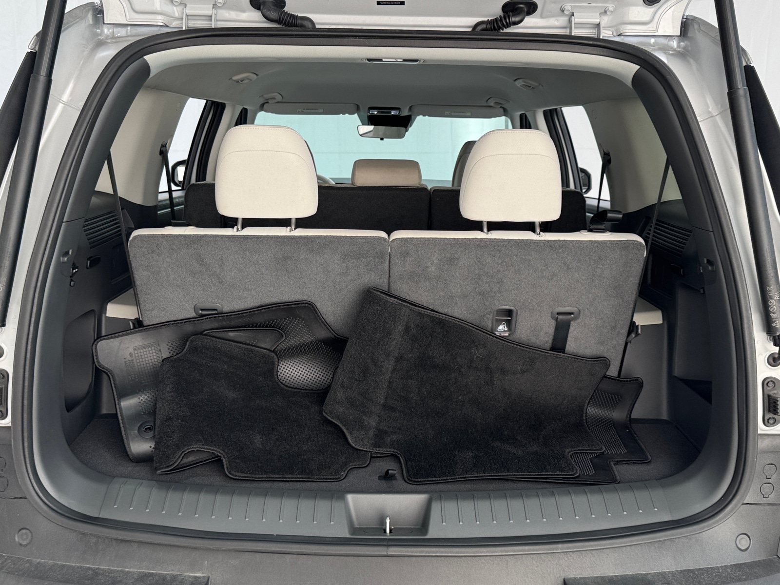 Thumbnail: 2025 Hyundai Santa Fe - 7