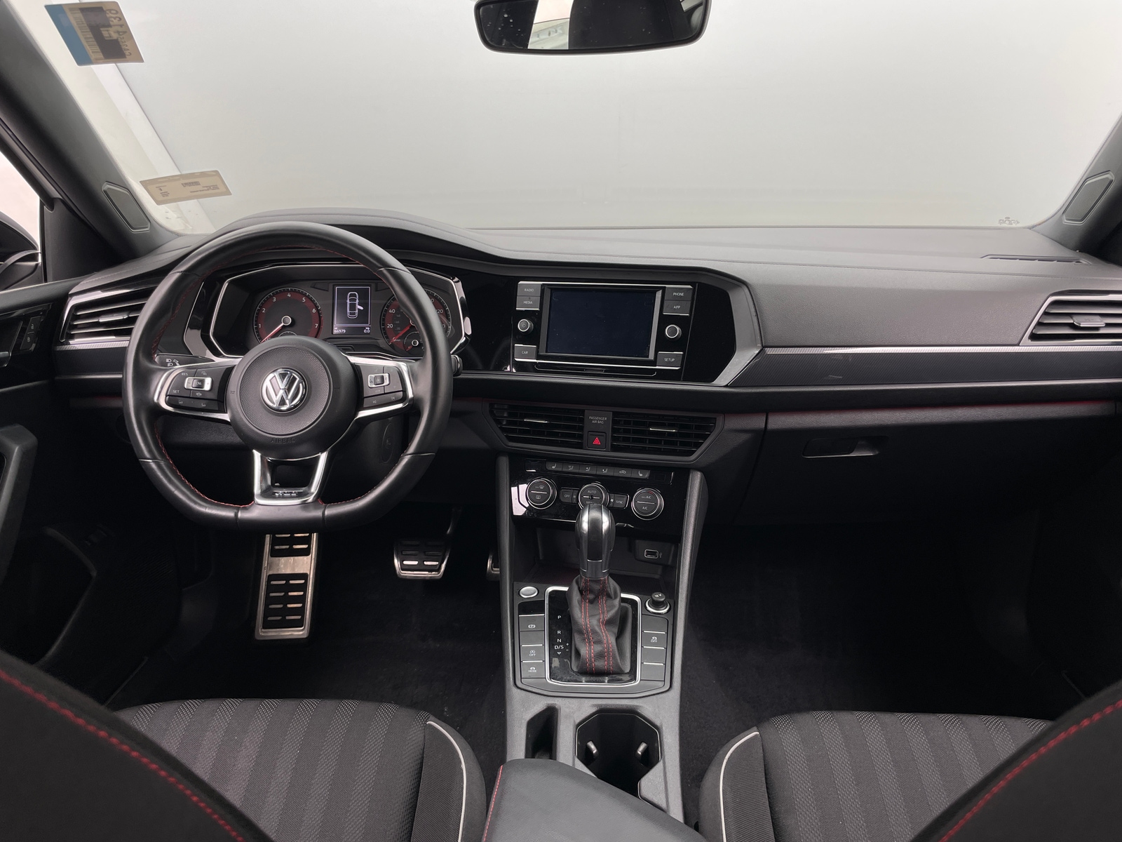 Thumbnail: 2019 Volkswagen Jetta - 3