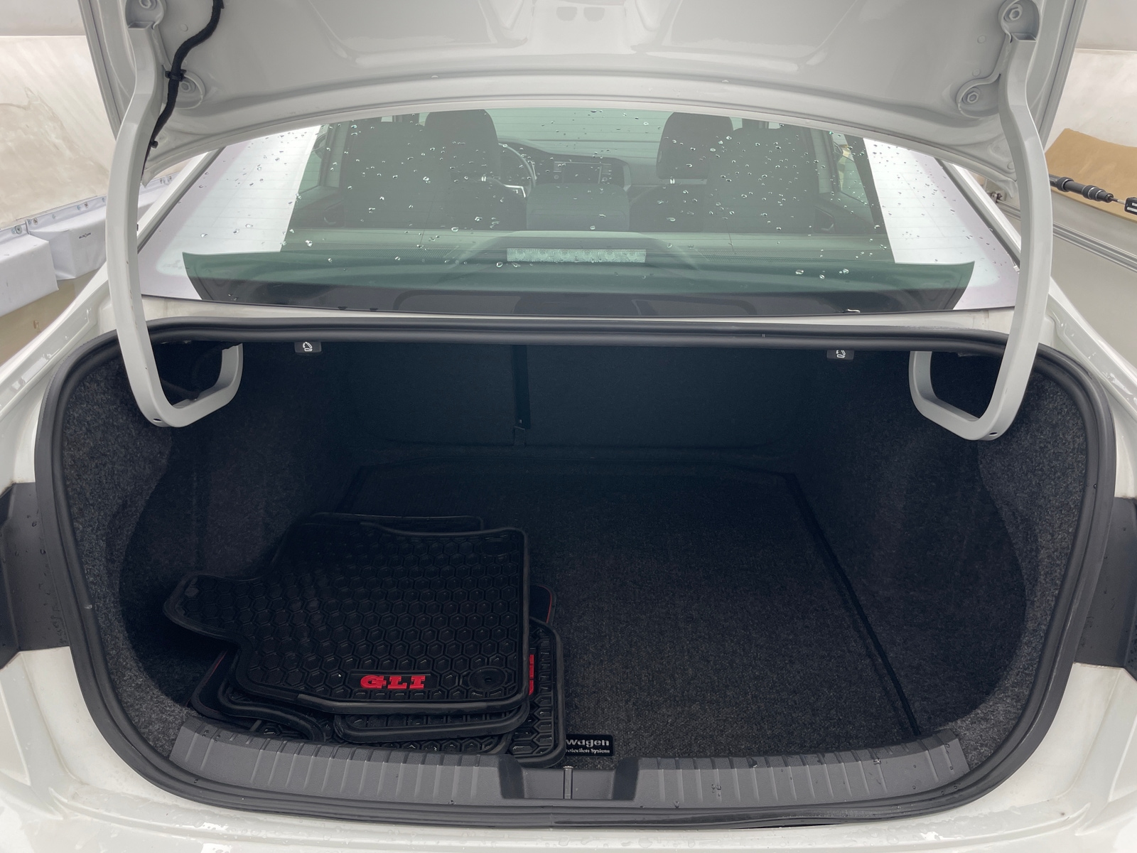 Thumbnail: 2019 Volkswagen Jetta - 7