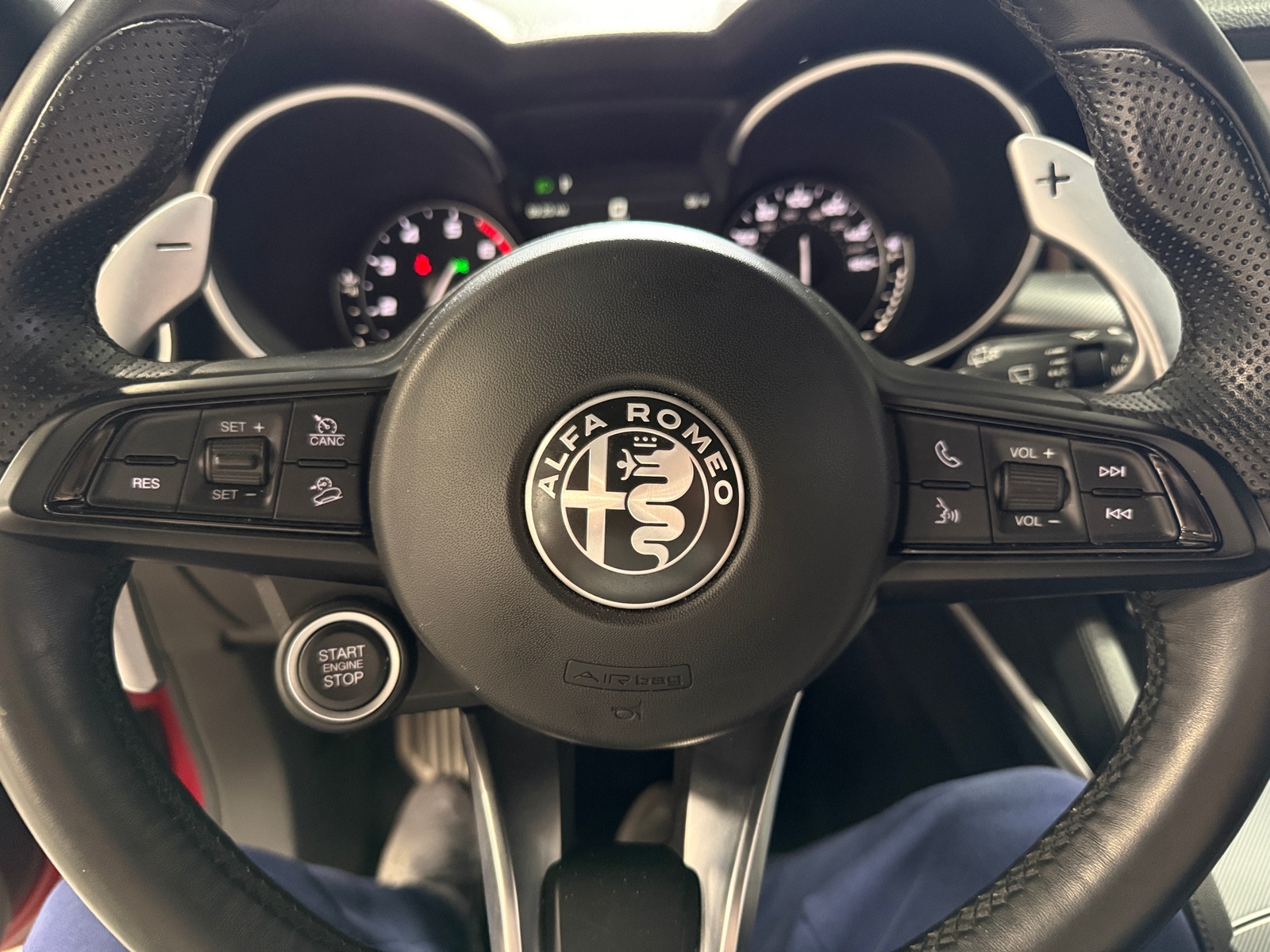 Thumbnail: 2020 Alfa Romeo Stelvio - 4