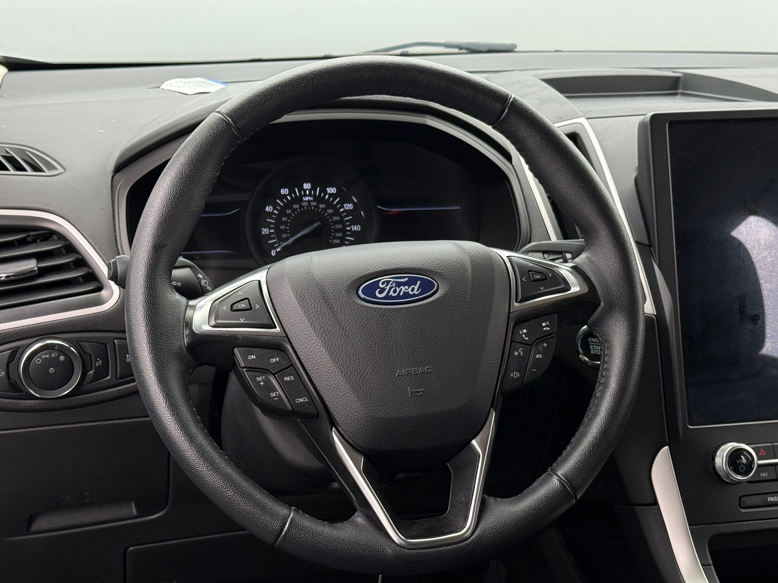 Thumbnail: 2024 Ford Edge - 4