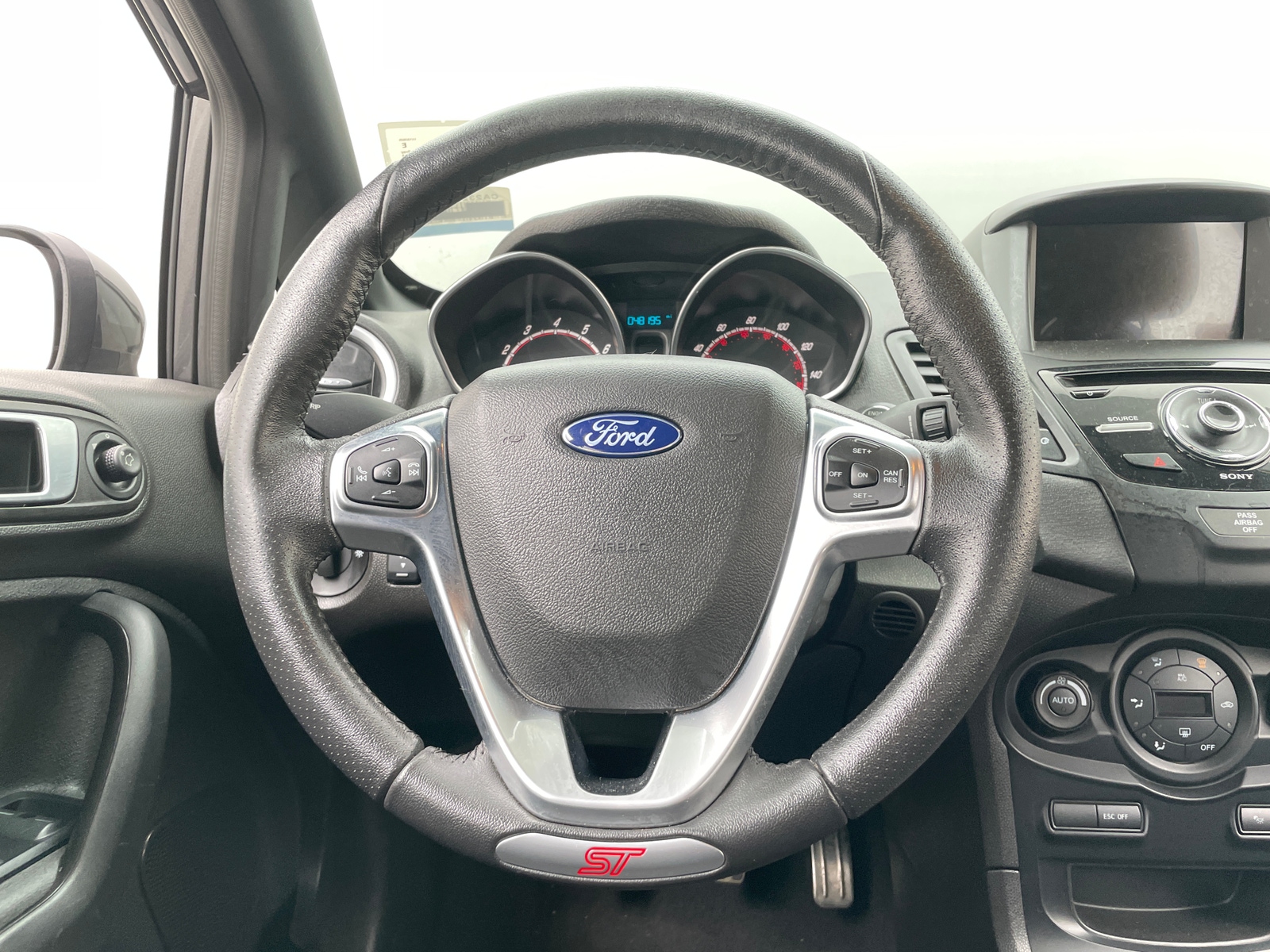 Thumbnail: 2018 Ford Fiesta - 5