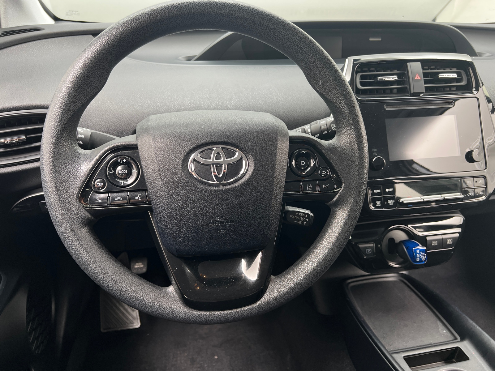 Thumbnail: 2019 Toyota Prius - 5
