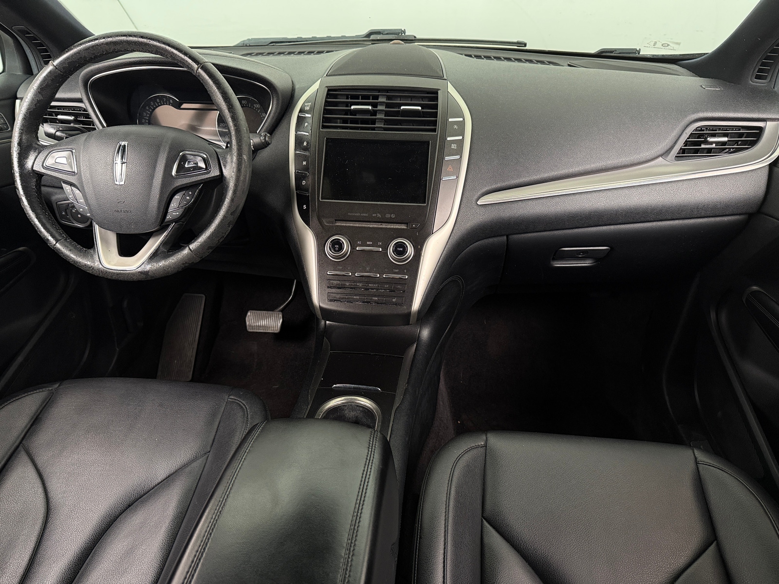 Thumbnail: 2017 Lincoln MKC - 2