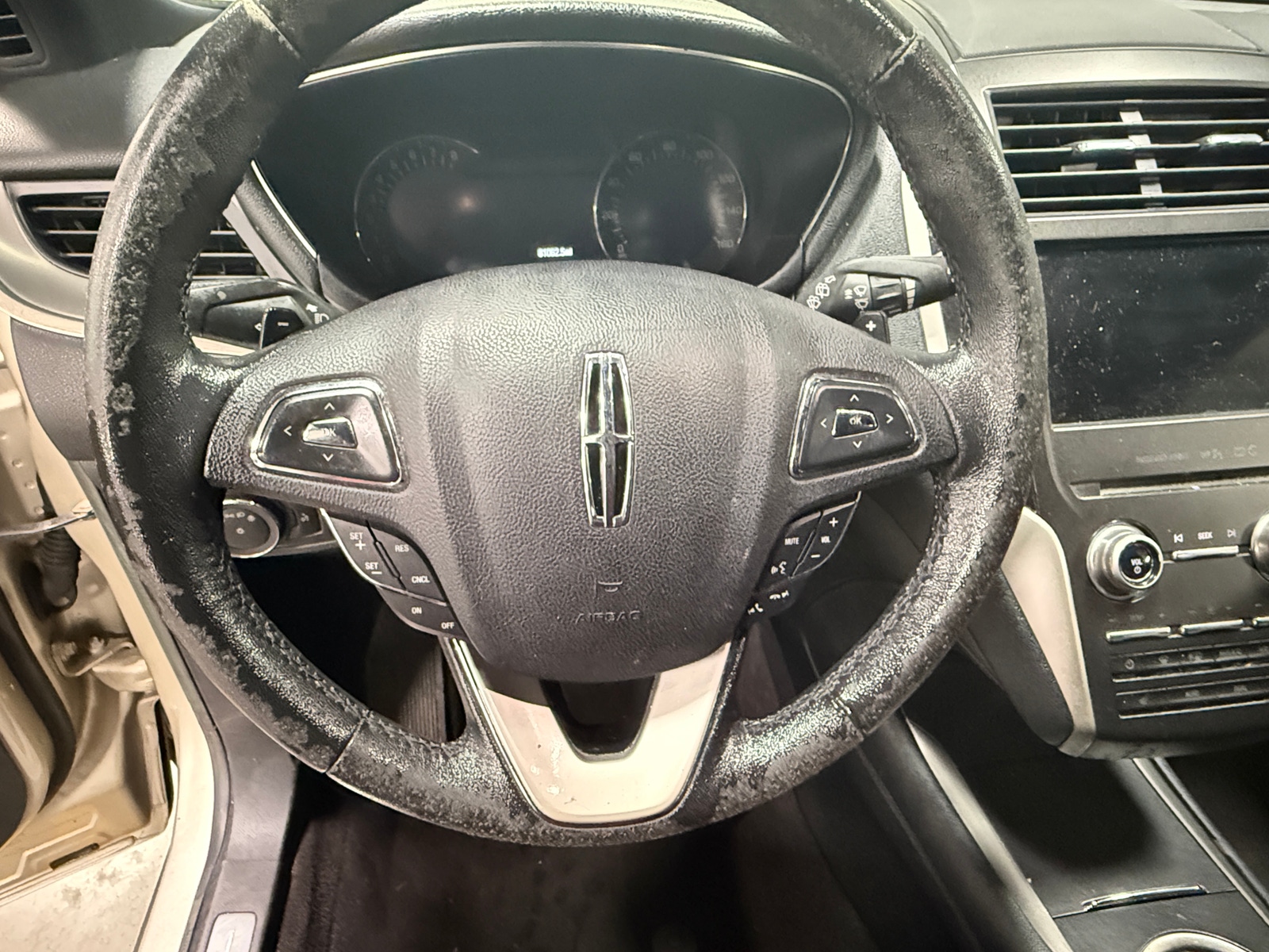 Thumbnail: 2017 Lincoln MKC - 4