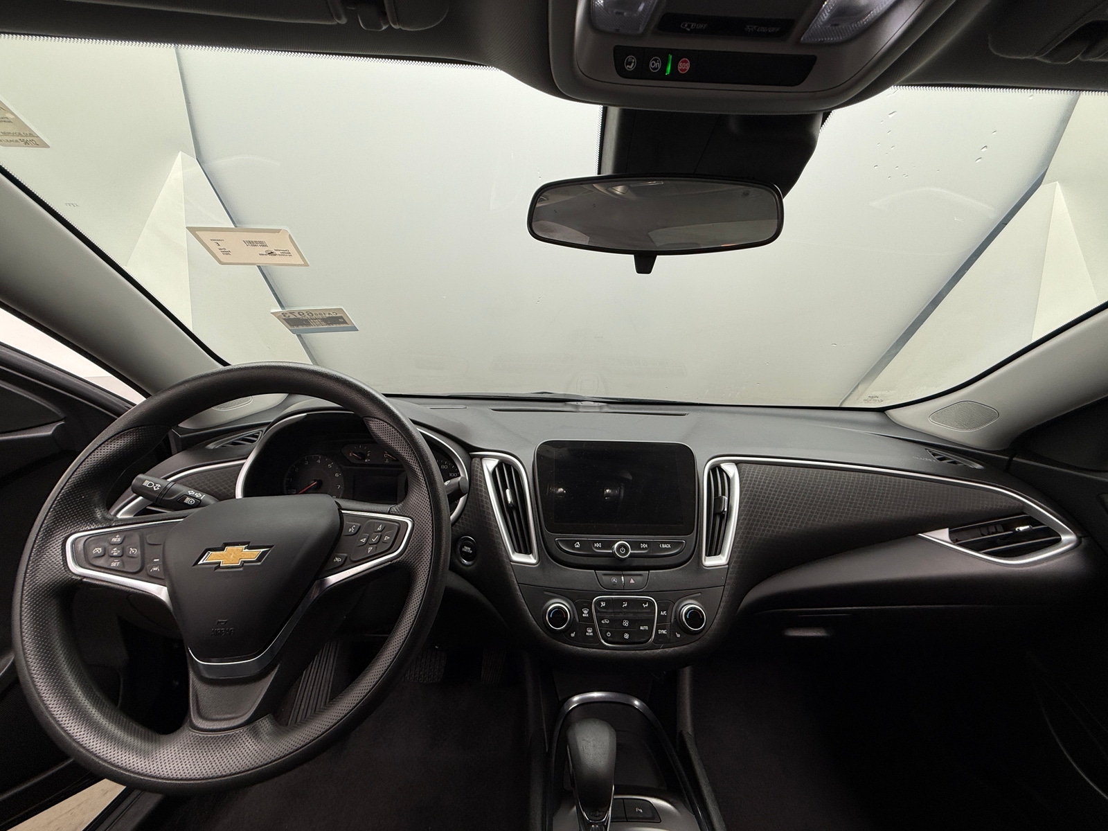 Thumbnail: 2023 Chevrolet Malibu - 3