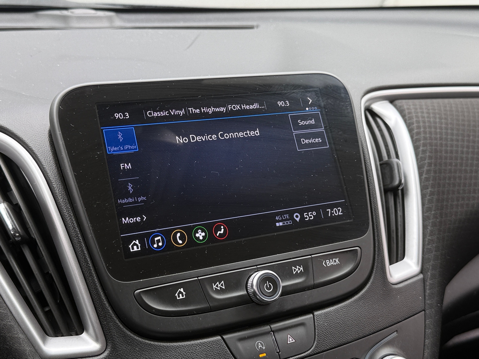 Thumbnail: 2023 Chevrolet Malibu - 4