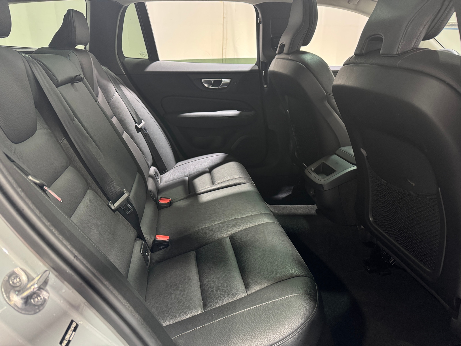 Thumbnail: 2025 Volvo V60 - 5