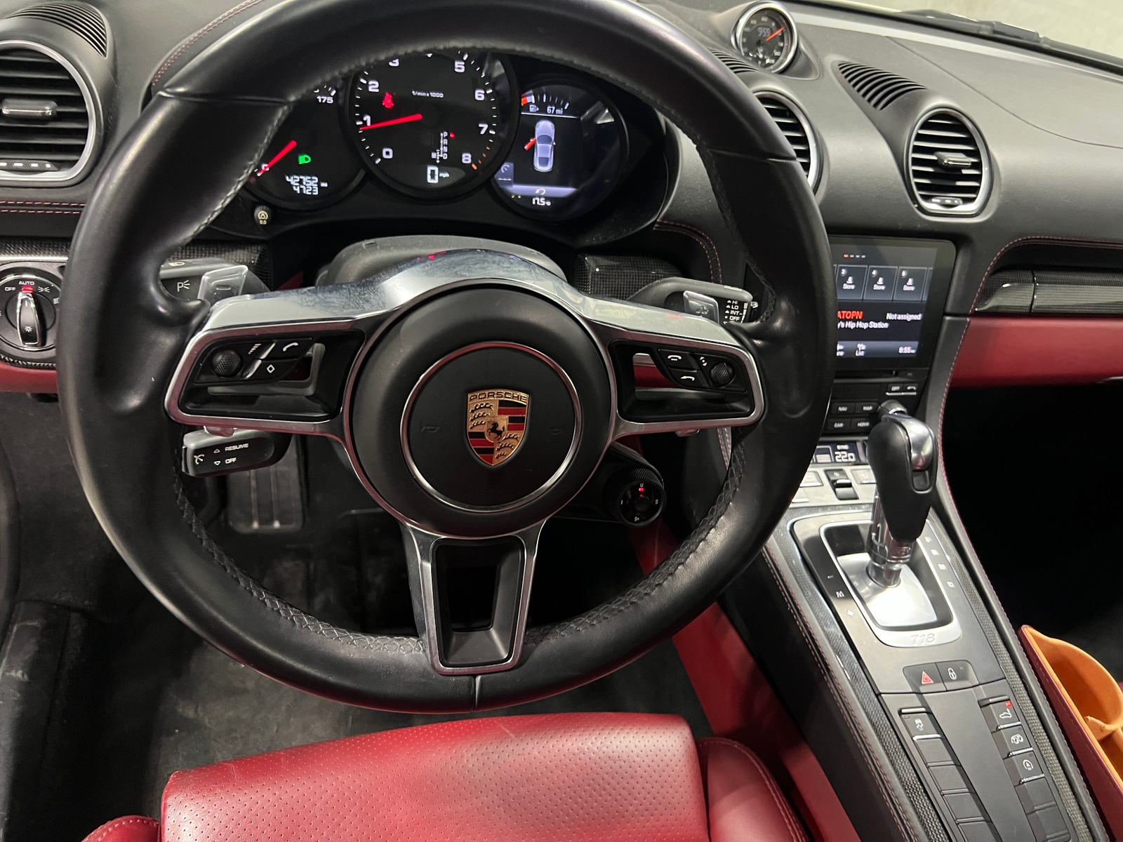 Thumbnail: 2019 Porsche 718 Cayman - 3