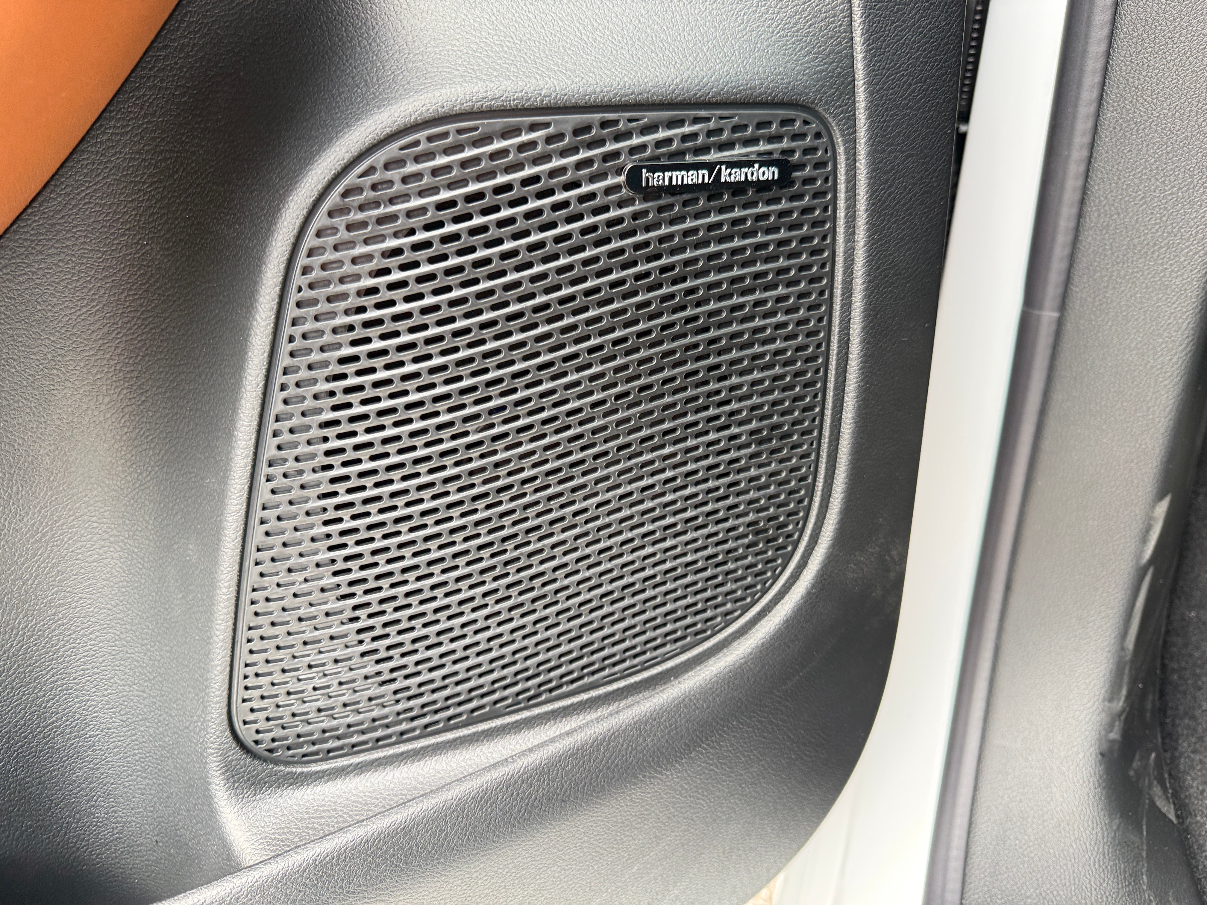 2026 Chrysler Pacifica Pinnacle - Photo 11