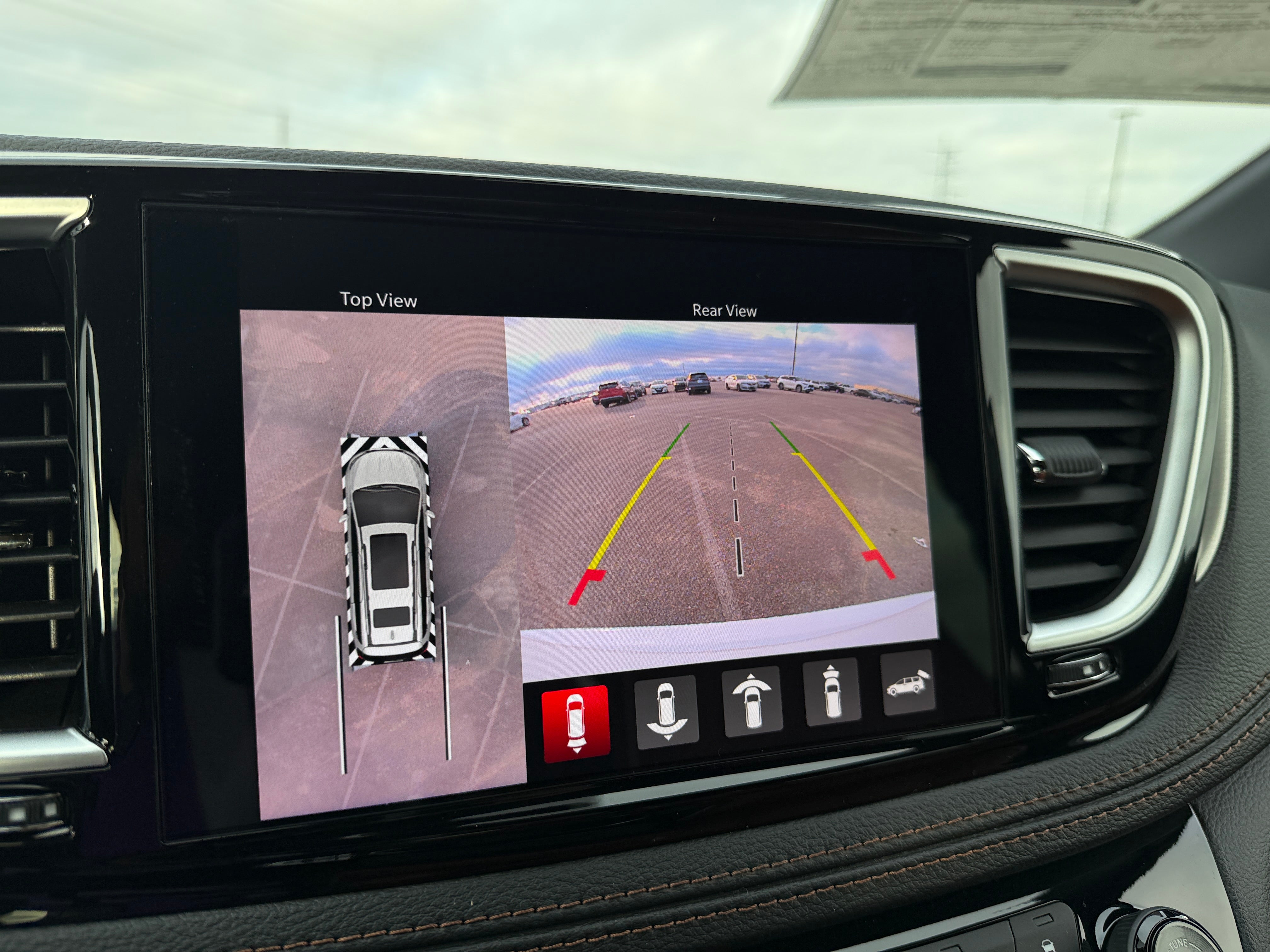 2026 Chrysler Pacifica Pinnacle - Photo 20