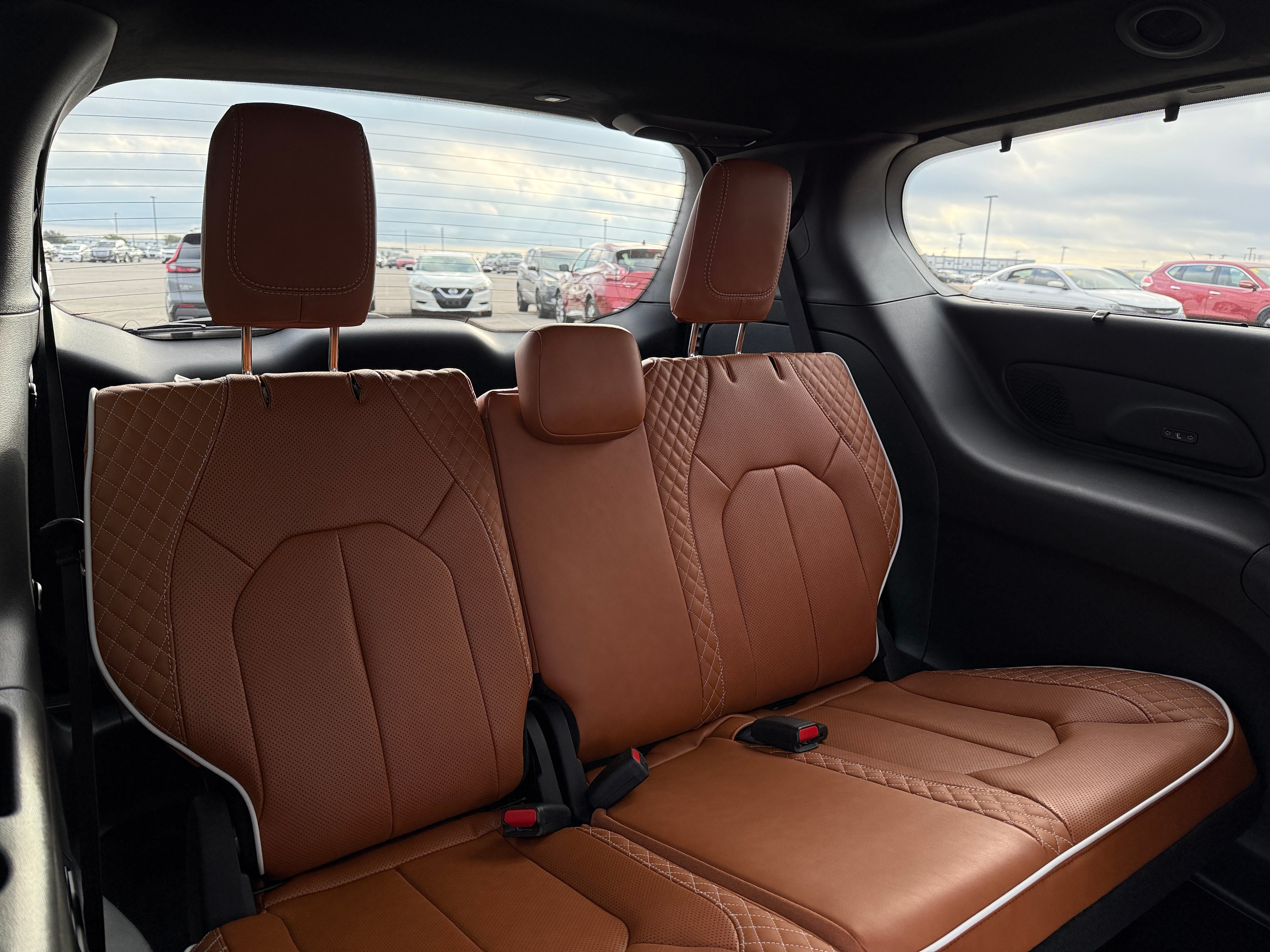 2026 Chrysler Pacifica Pinnacle - Photo 22