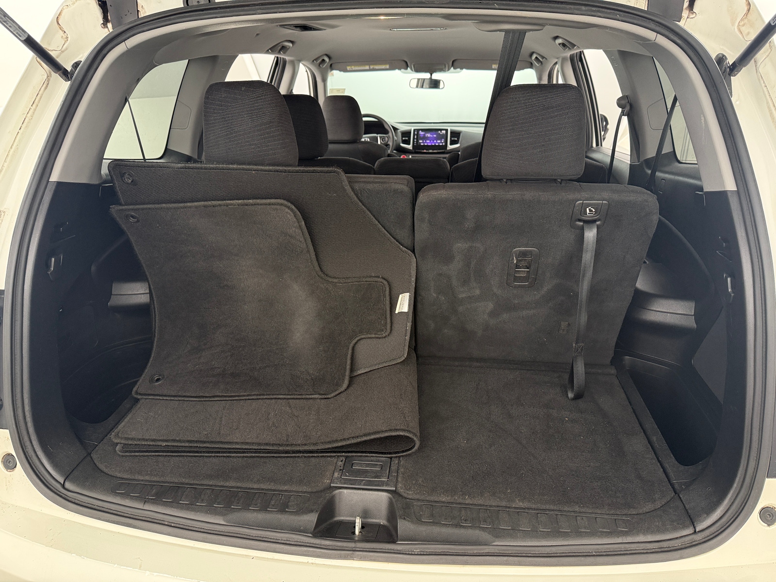 Thumbnail: 2018 Honda Pilot - 7