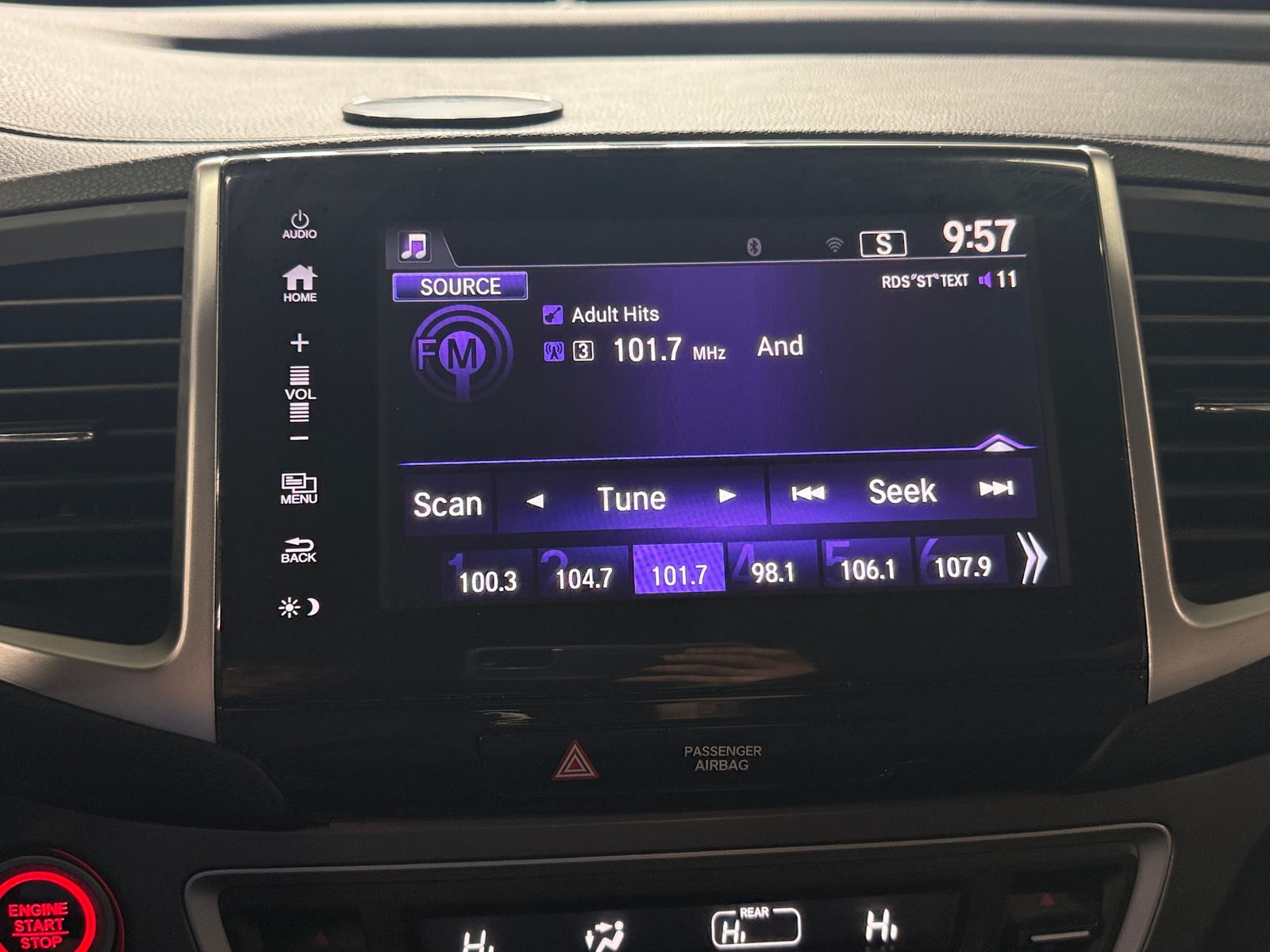 Thumbnail: 2018 Honda Pilot - 4