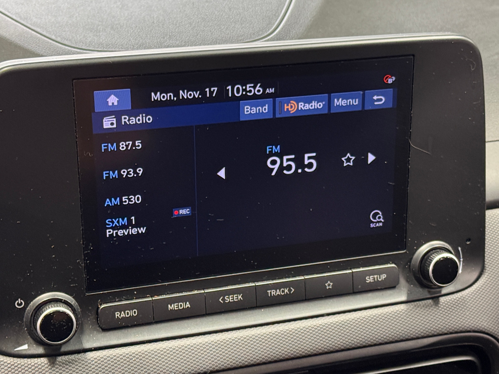 Thumbnail: 2022 Hyundai Kona - 4