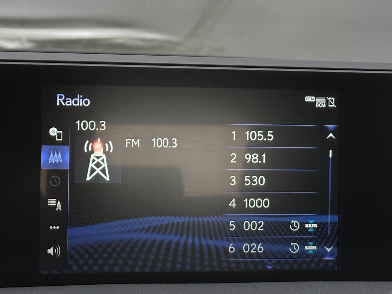 Thumbnail: 2021 Lexus UX - 3