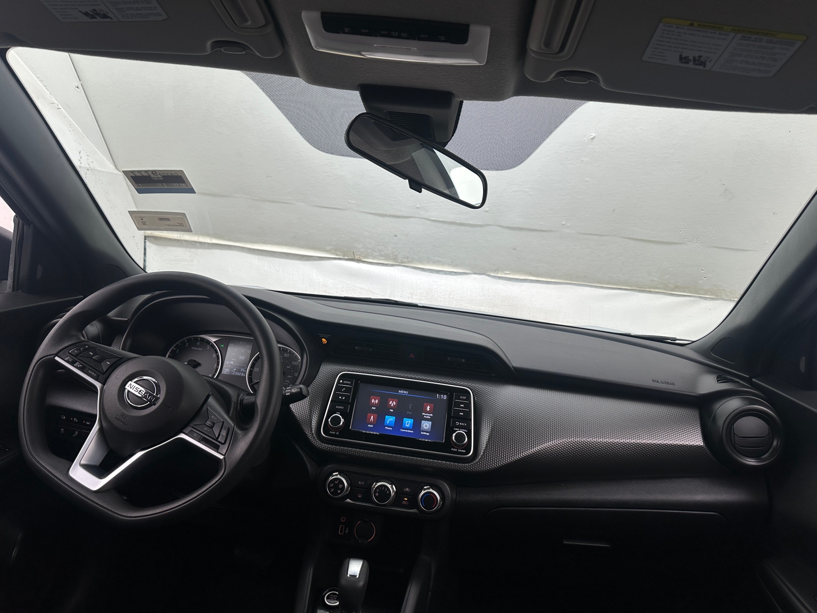 Thumbnail: 2020 Nissan Kicks - 3