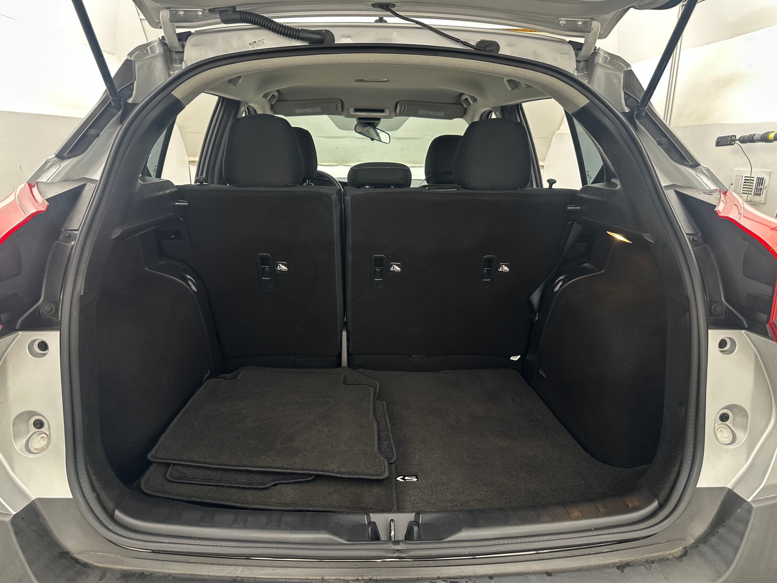 Thumbnail: 2020 Nissan Kicks - 7