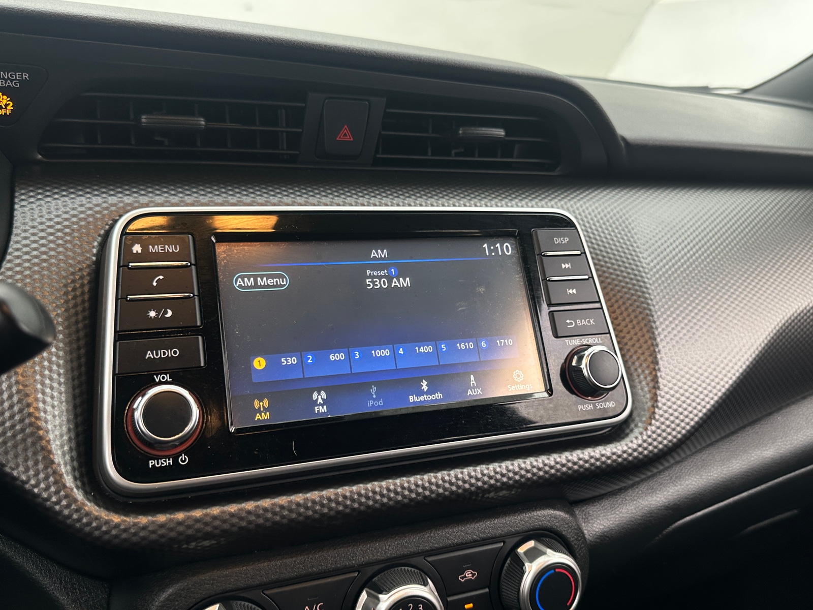 Thumbnail: 2020 Nissan Kicks - 4