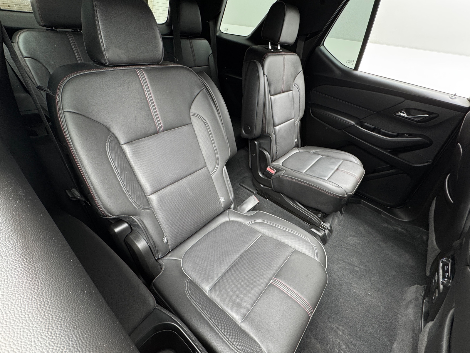 Thumbnail: 2023 Chevrolet Traverse - 5