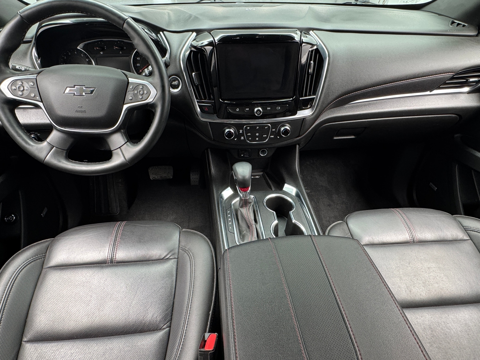 Thumbnail: 2023 Chevrolet Traverse - 2